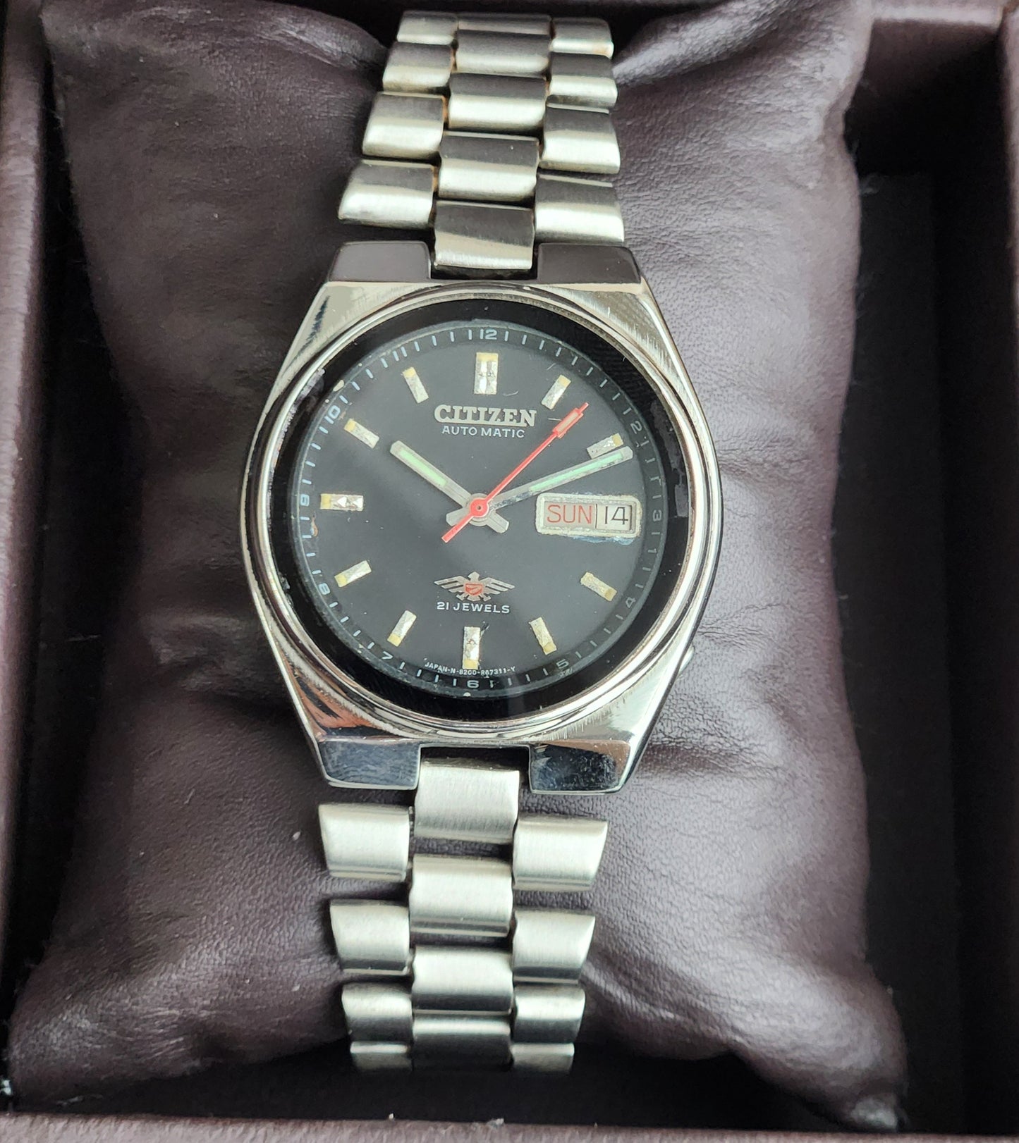 Vintage Original Citizen Automatic 8200 Black Face 21 Jewels With Exhibition Back Day-Date Japanese Men's Wrist Watch IN49
