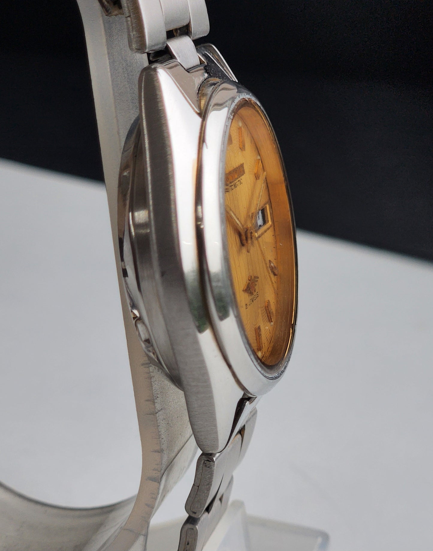 Vintage Original Citizen Automatic 8200 Golden Face 21 Jewels With Exhibition Back Day-Date Japanese Men's Wrist Watch IN50