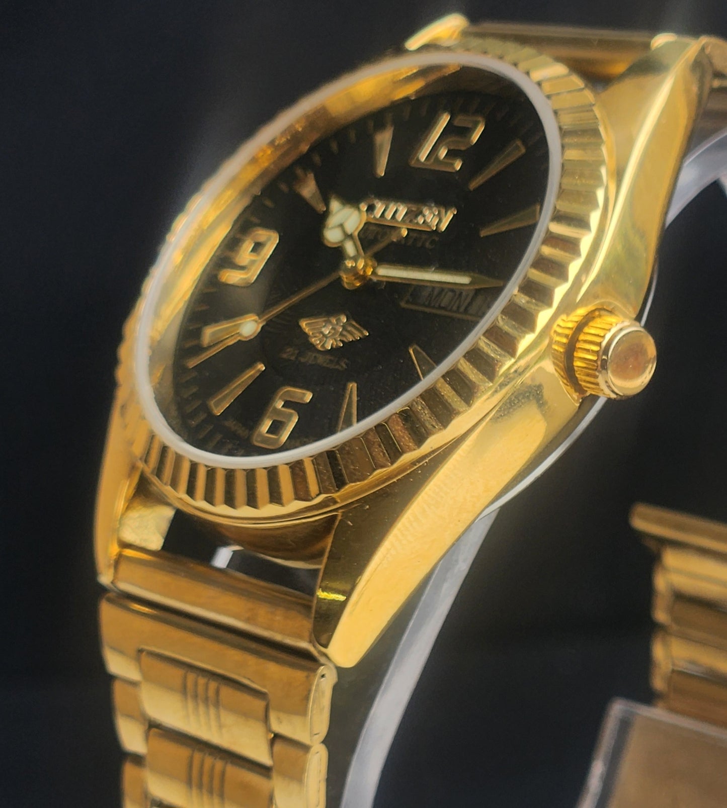 Vintage MOD Citizen Black Face Automatic 21 Jewels Cal. 8200 35MM Fix Bezel Gold Plated Men's Wrist Watch I92