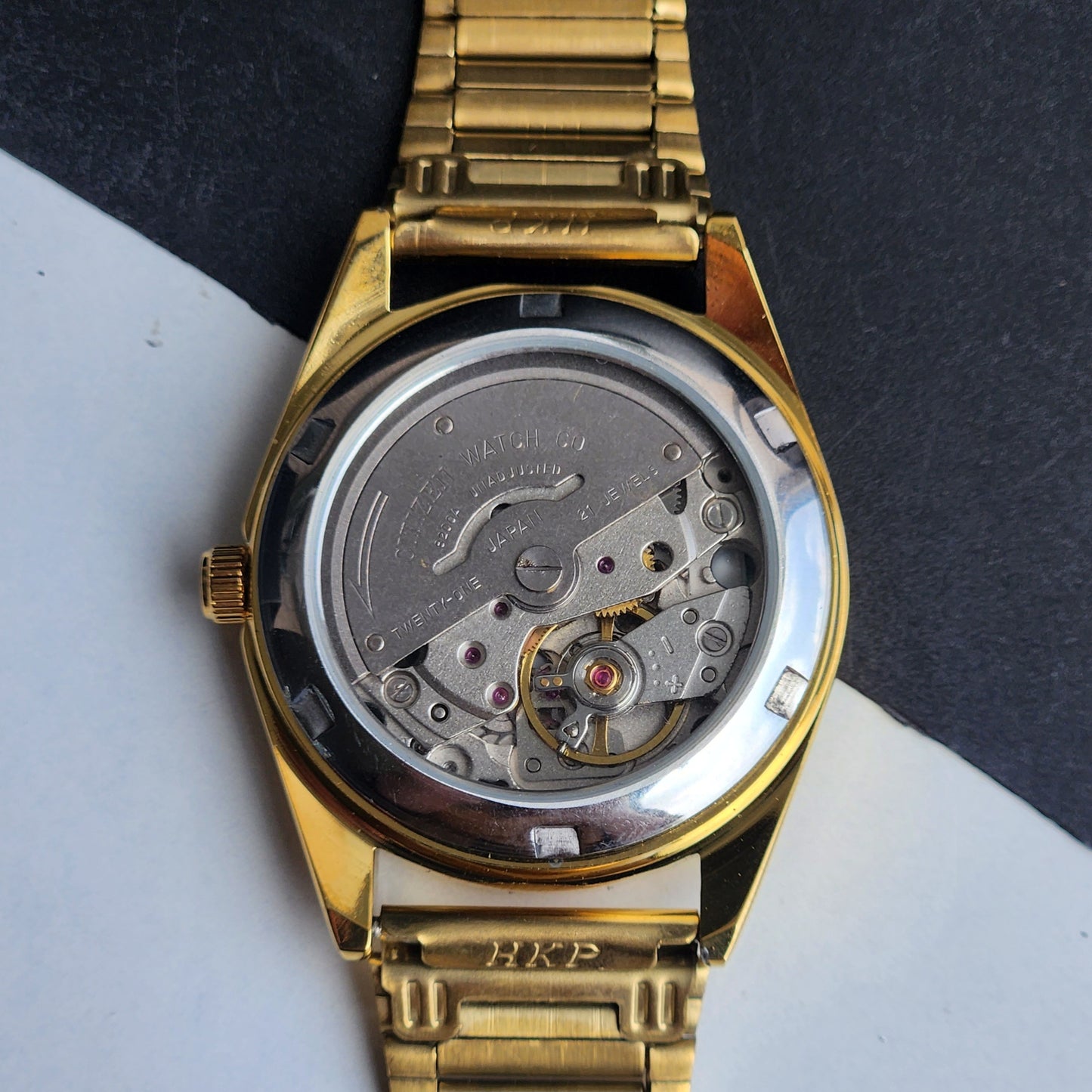 Vintage MOD Citizen Golden Face Automatic 21 Jewels Cal. 8200 35MM Fix Bezel Gold Plated Men's Wrist Watch I95