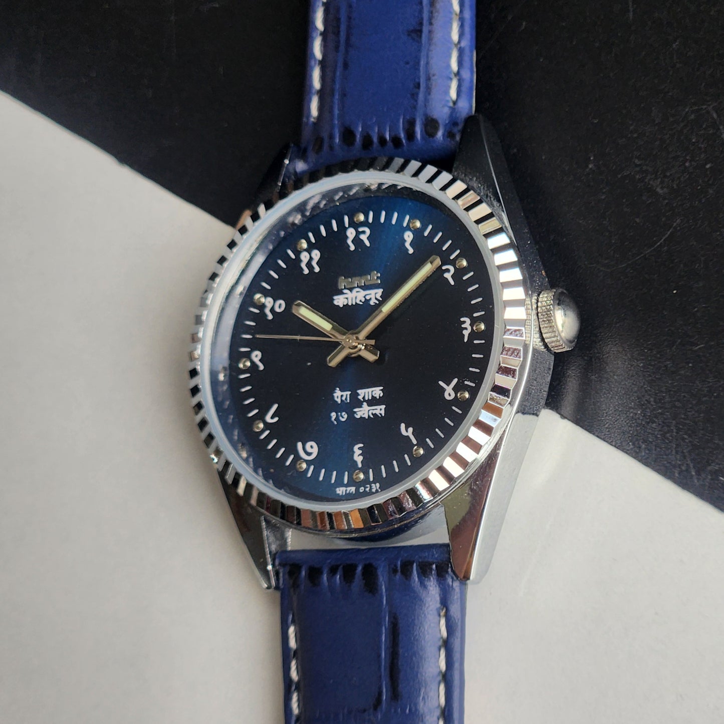 Vintage Mod HMT Kohinoor Devanagari Hand Winding 17 Jewels Blue Face Fluted Bezel Blue Croco Leather Strap Men's Wrist Watch J03
