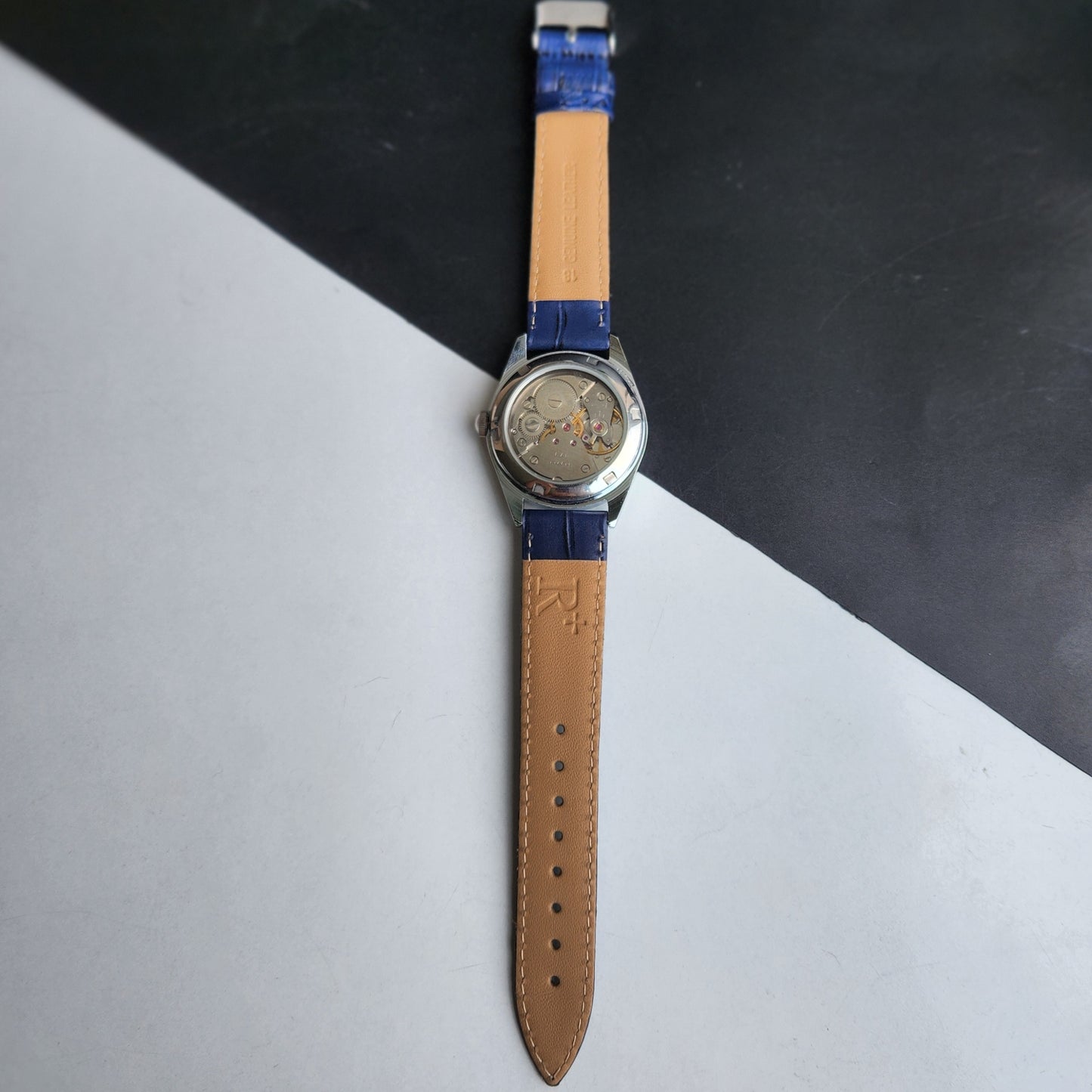 Vintage Mod HMT Kohinoor Devanagari Hand Winding 17 Jewels Blue Face Fluted Bezel Blue Croco Leather Strap Men's Wrist Watch J03