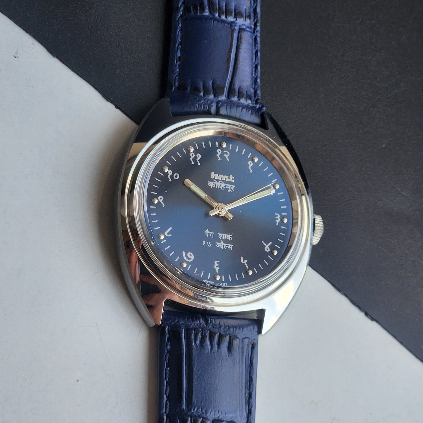 Vintage Mod HMT Kohinoor Devanagari Hand Winding 17 Jewels Blue Face Blue Croco Leather Strap Men's Wrist Watch J16