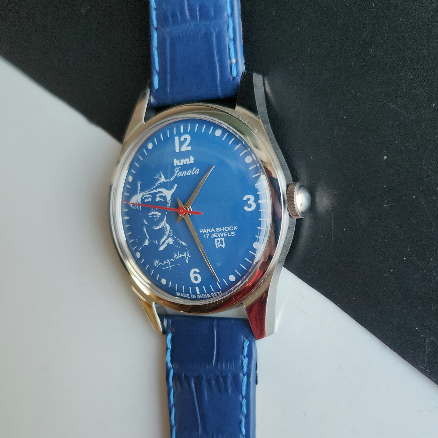 Vintage MOD HMT Janata Bhagat Singh Hand Winding 17 Jewels Blue Face Blue Leather Strap Men's Wrist Watch J27
