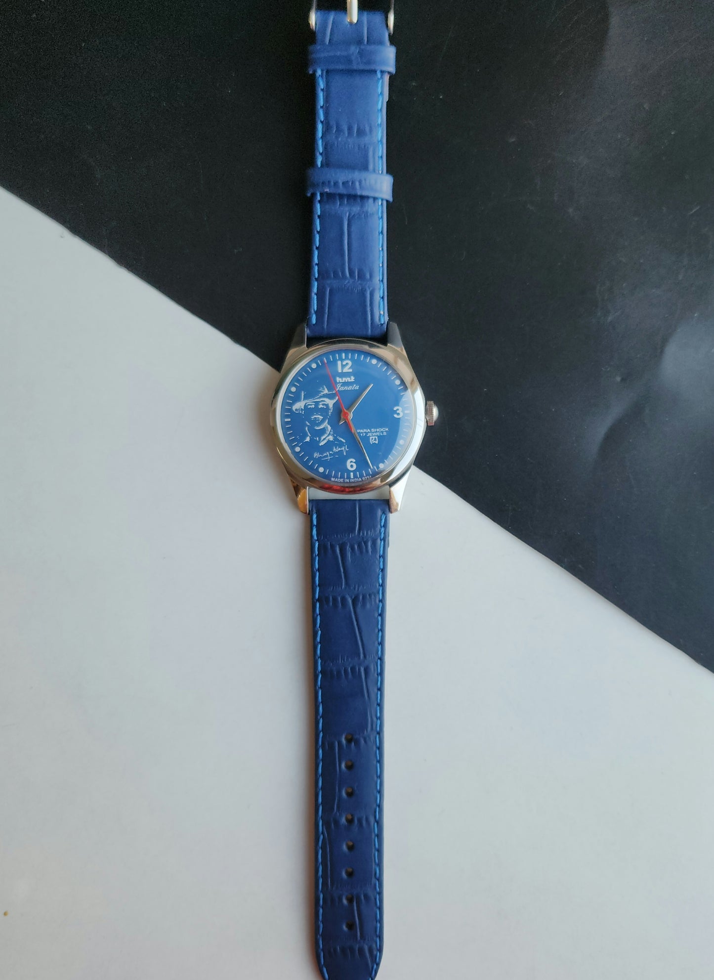Vintage MOD HMT Janata Bhagat Singh Hand Winding 17 Jewels Blue Face Blue Leather Strap Men's Wrist Watch J27