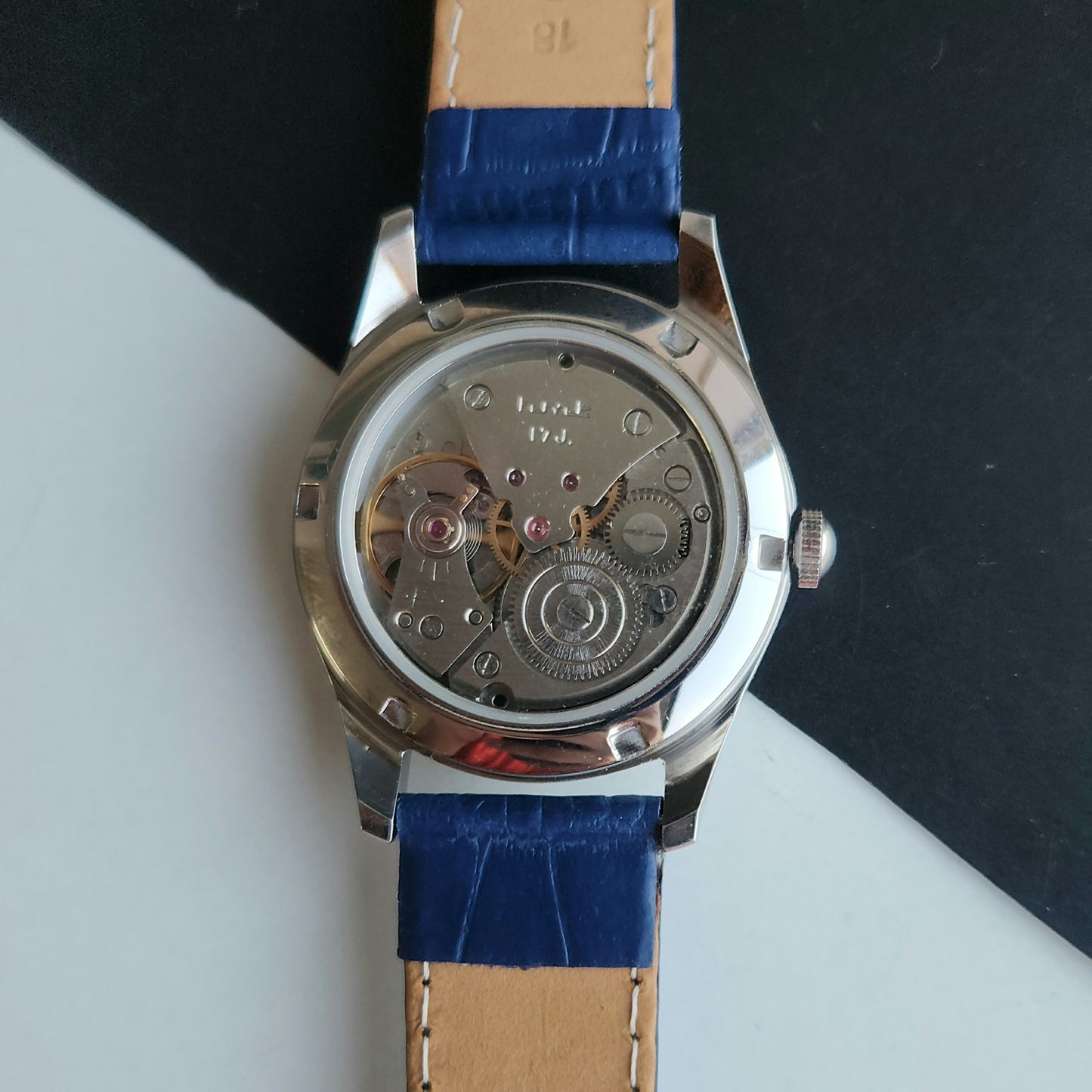 Vintage MOD HMT Janata Bhagat Singh Hand Winding 17 Jewels Blue Face Blue Leather Strap Men's Wrist Watch J27