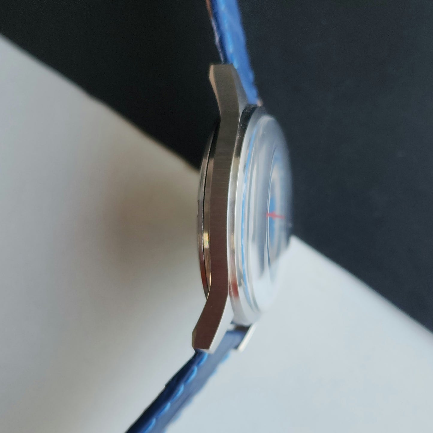Vintage MOD HMT Janata Bhagat Singh Hand Winding 17 Jewels Blue Face Blue Leather Strap Men's Wrist Watch J27
