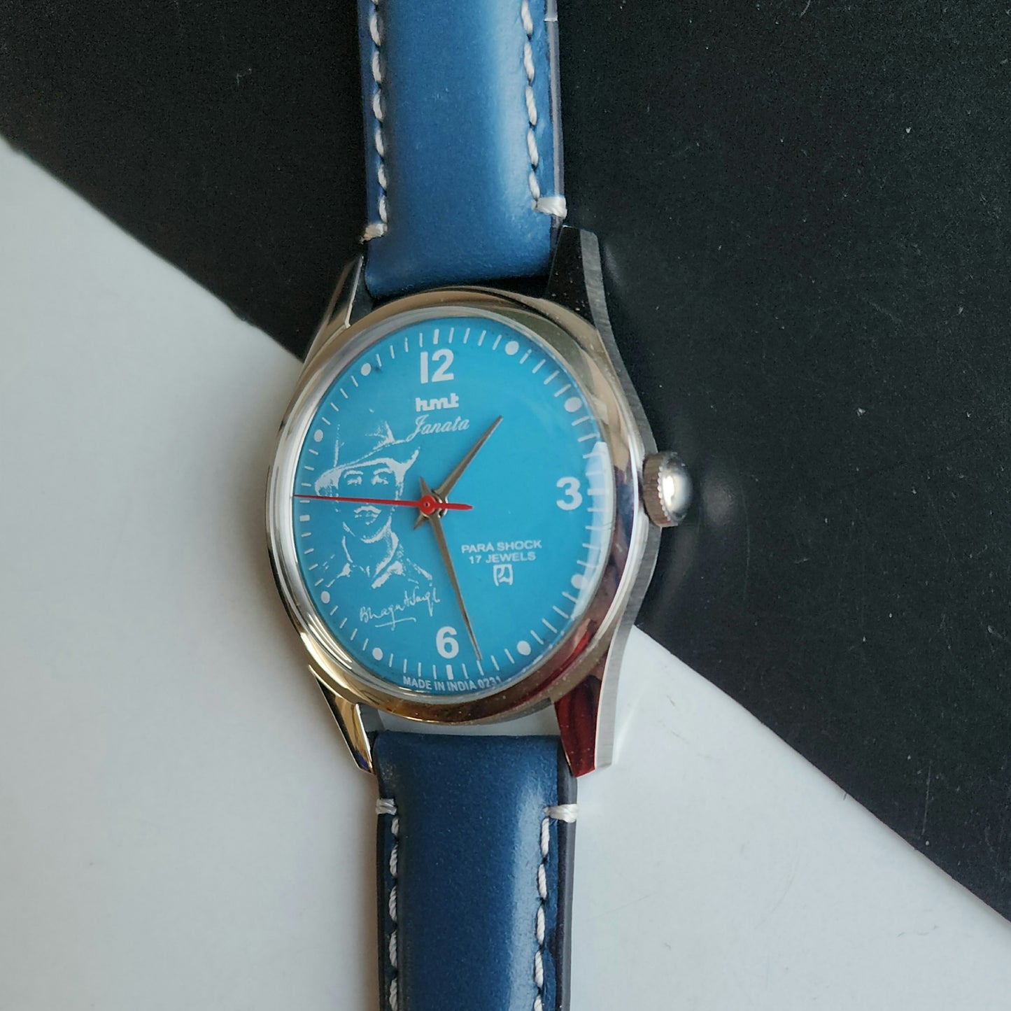 Vintage MOD HMT Janata Bhagat Singh Hand Winding 17 Jewels Blue Face Blue Leather Strap Men's Wrist Watch J28