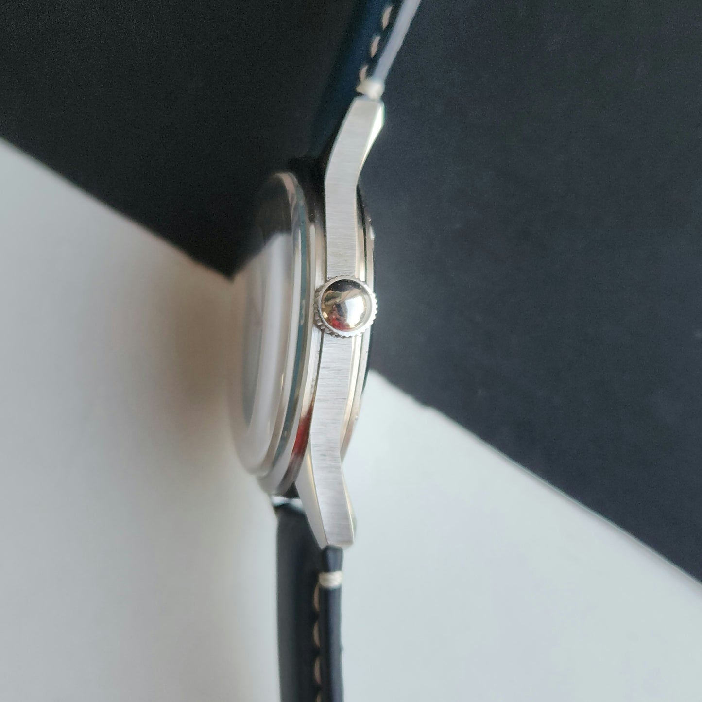 Vintage MOD HMT Janata Bhagat Singh Hand Winding 17 Jewels Blue Face Blue Leather Strap Men's Wrist Watch J28