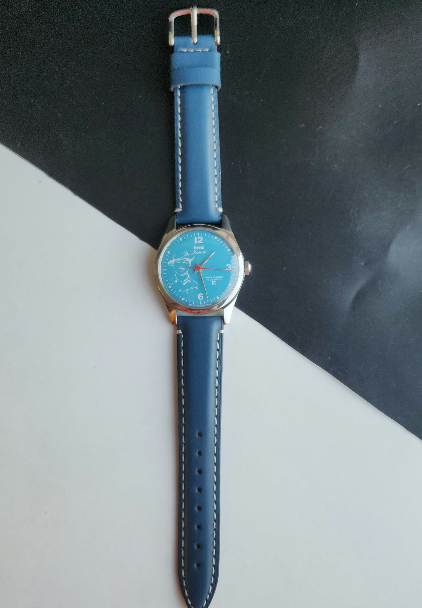 Vintage MOD HMT Janata Bhagat Singh Hand Winding 17 Jewels Blue Face Blue Leather Strap Men's Wrist Watch J28