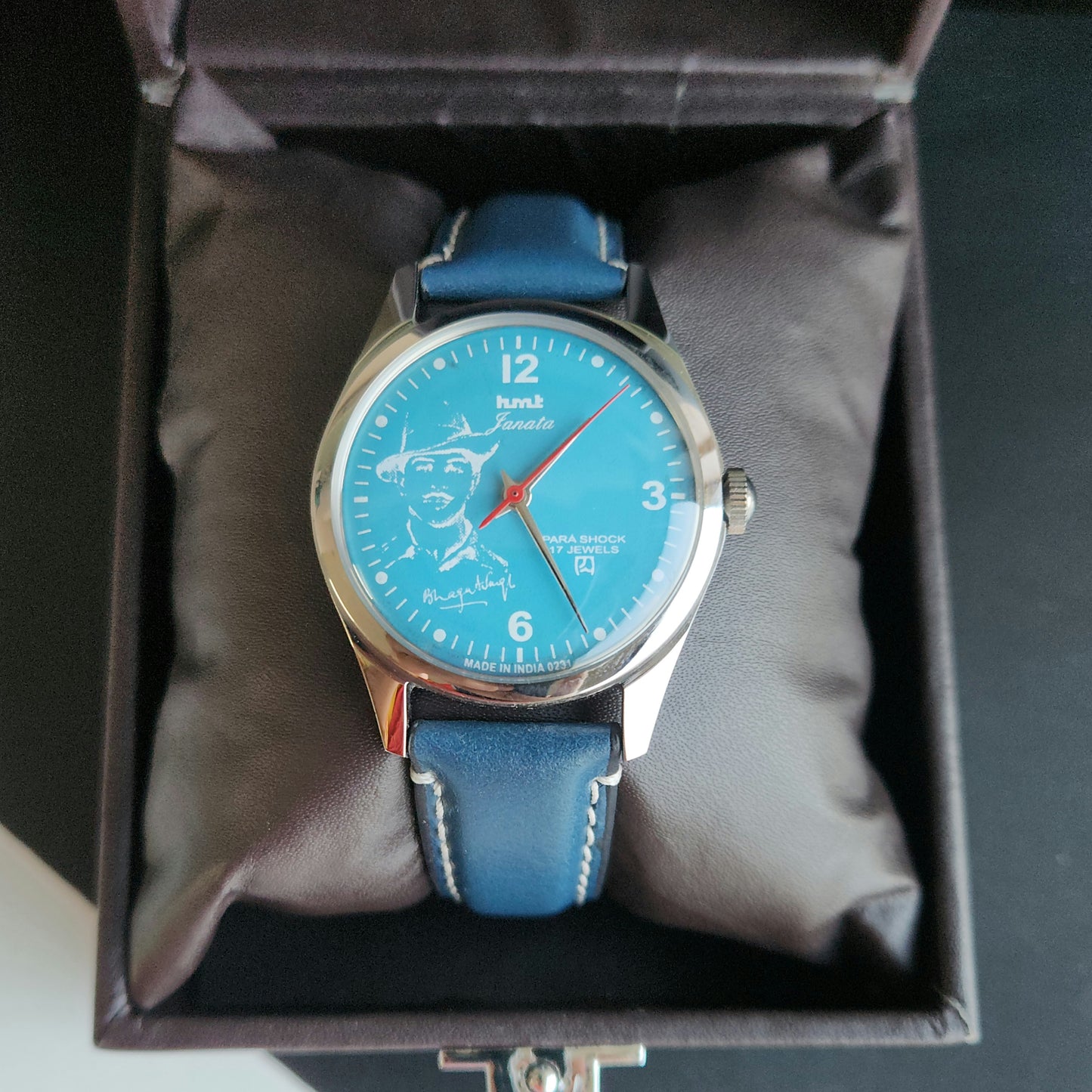 Vintage MOD HMT Janata Bhagat Singh Hand Winding 17 Jewels Blue Face Blue Leather Strap Men's Wrist Watch J28