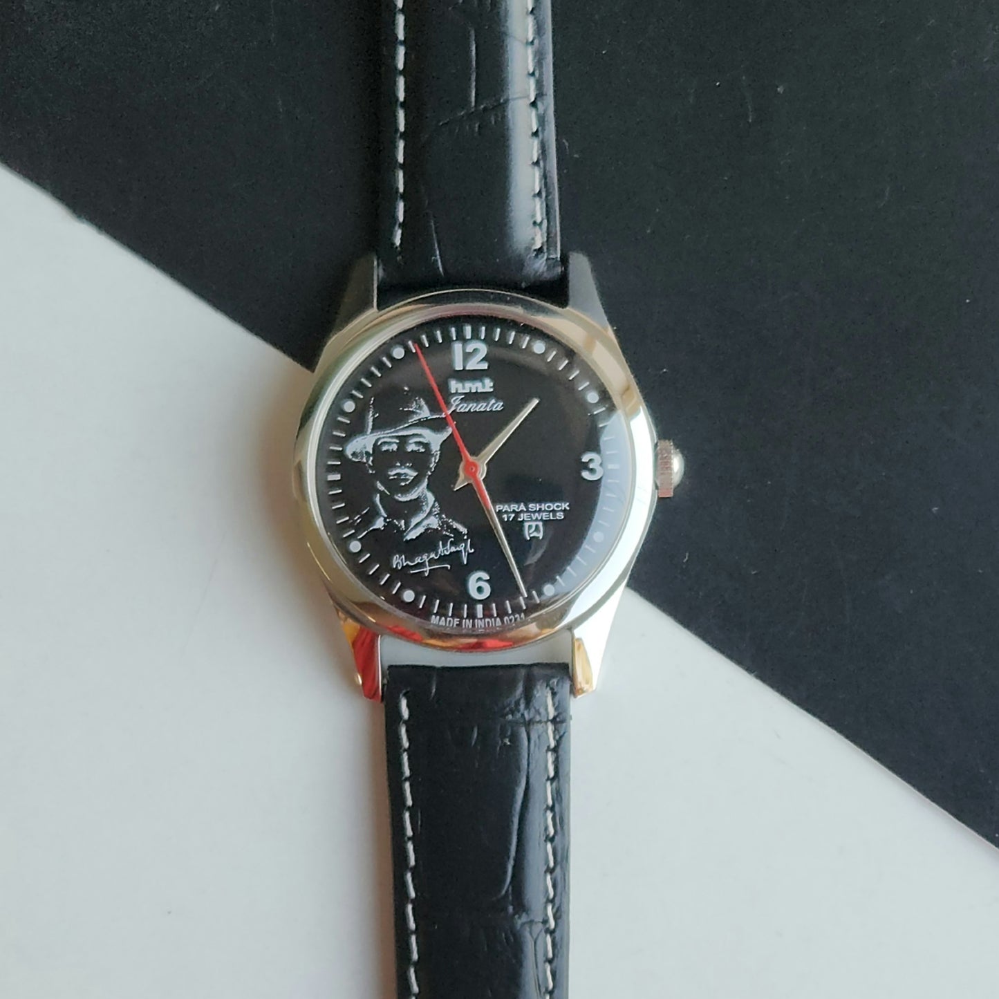 Vintage MOD HMT Janata Bhagat Singh Hand Winding 17 Jewels Black Face black Leather Strap Men's Wrist Watch J29