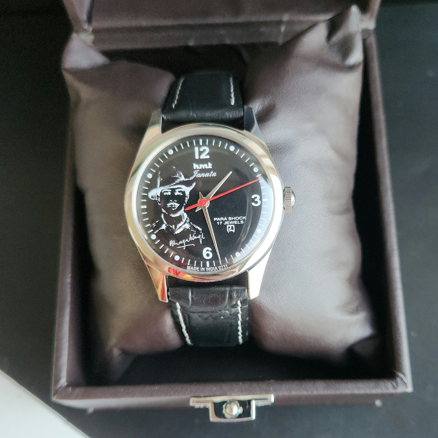 Vintage MOD HMT Janata Bhagat Singh Hand Winding 17 Jewels Black Face black Leather Strap Men's Wrist Watch J29
