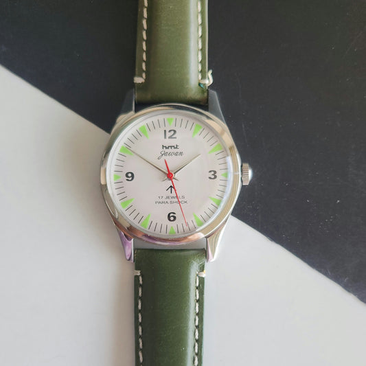 Vintage HMT Jawan Hand Winding 17 Jewels White Face Green Leather Strap Men's Wrist Watch J38