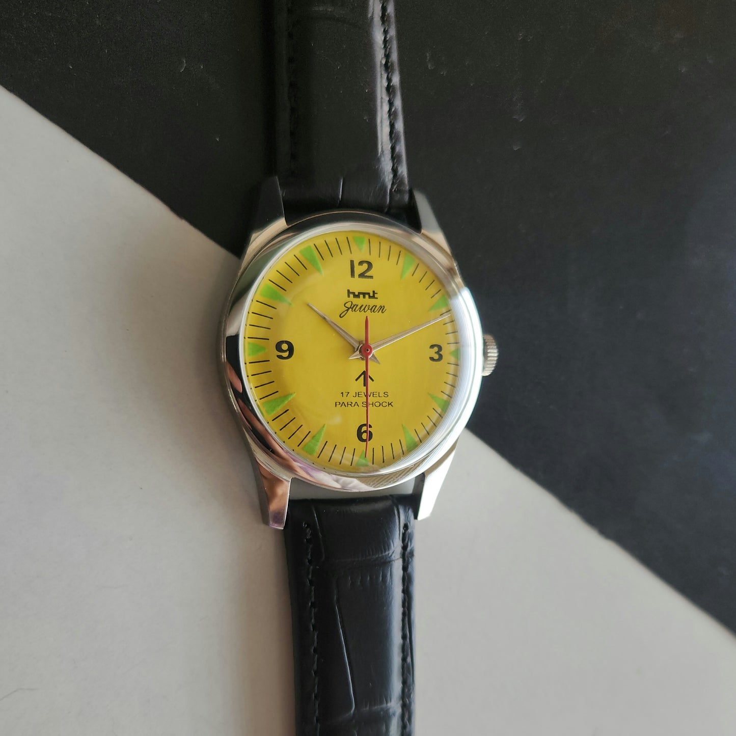 Vintage HMT Jawan Hand Winding 17 Jewels Yellow Face Black Leather Strap Men's Wrist Watch J40