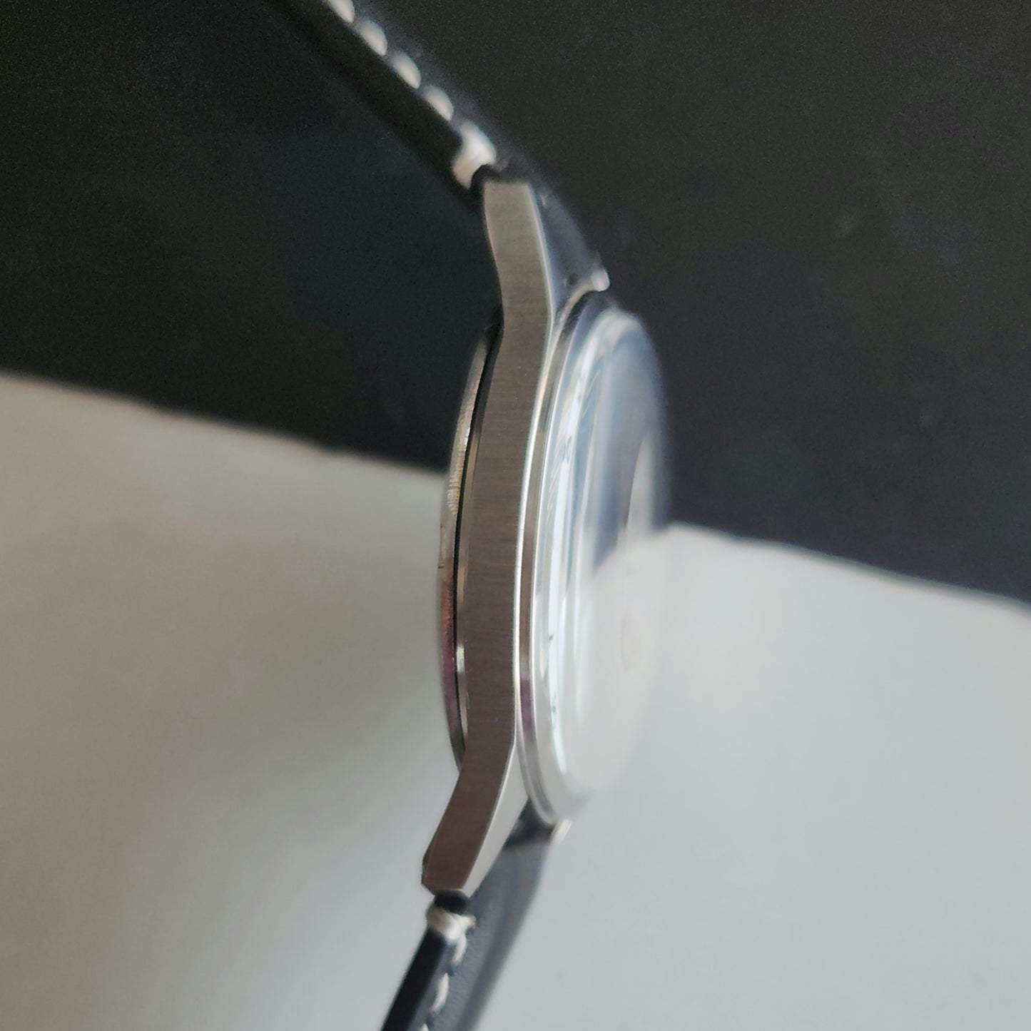 Vintage MOD HMT Janata Bangla Hand Winding 17 Jewels White Face Black Leather Strap Men's Wrist Watch J32