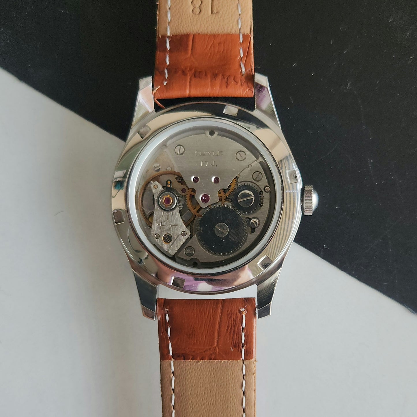 Vintage MOD HMT Janata Bangla Hand Winding 17 Jewels Peach Face Tan Leather Strap Men's Wrist Watch J36