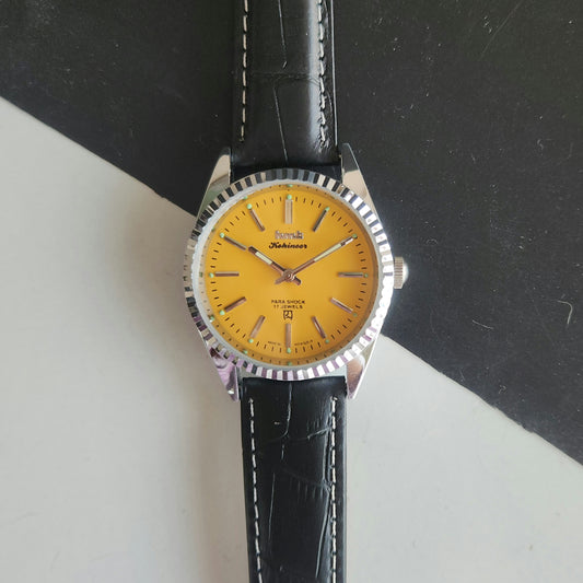 Vintage Mod HMT Kohinoor Hand Winding 17 Jewels Yellow Face Fluted Bezel Black Croco Leather Strap Men's Wrist Watch J47