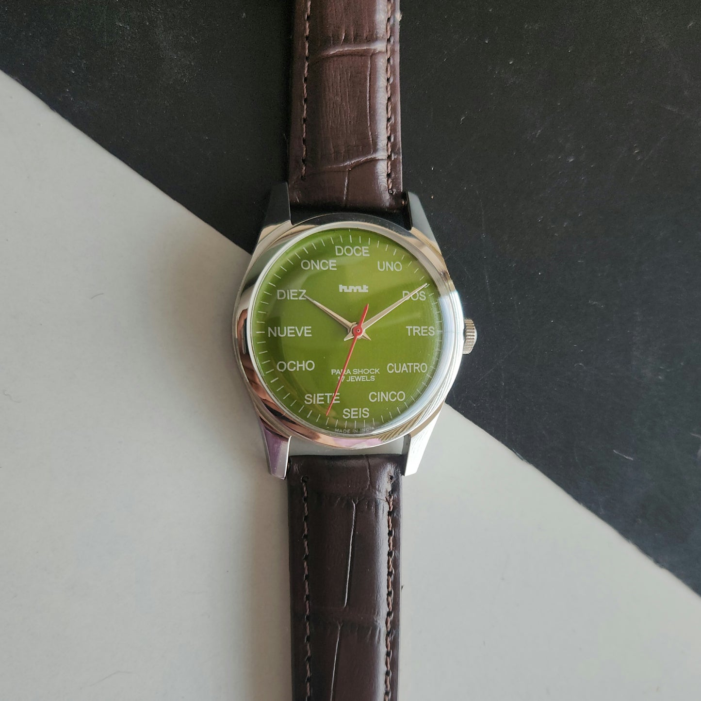 Vintage MOD HMT Spanish Hand Winding 17 Jewels Green Face Brown leather Strap Men's Wrist Watch J48