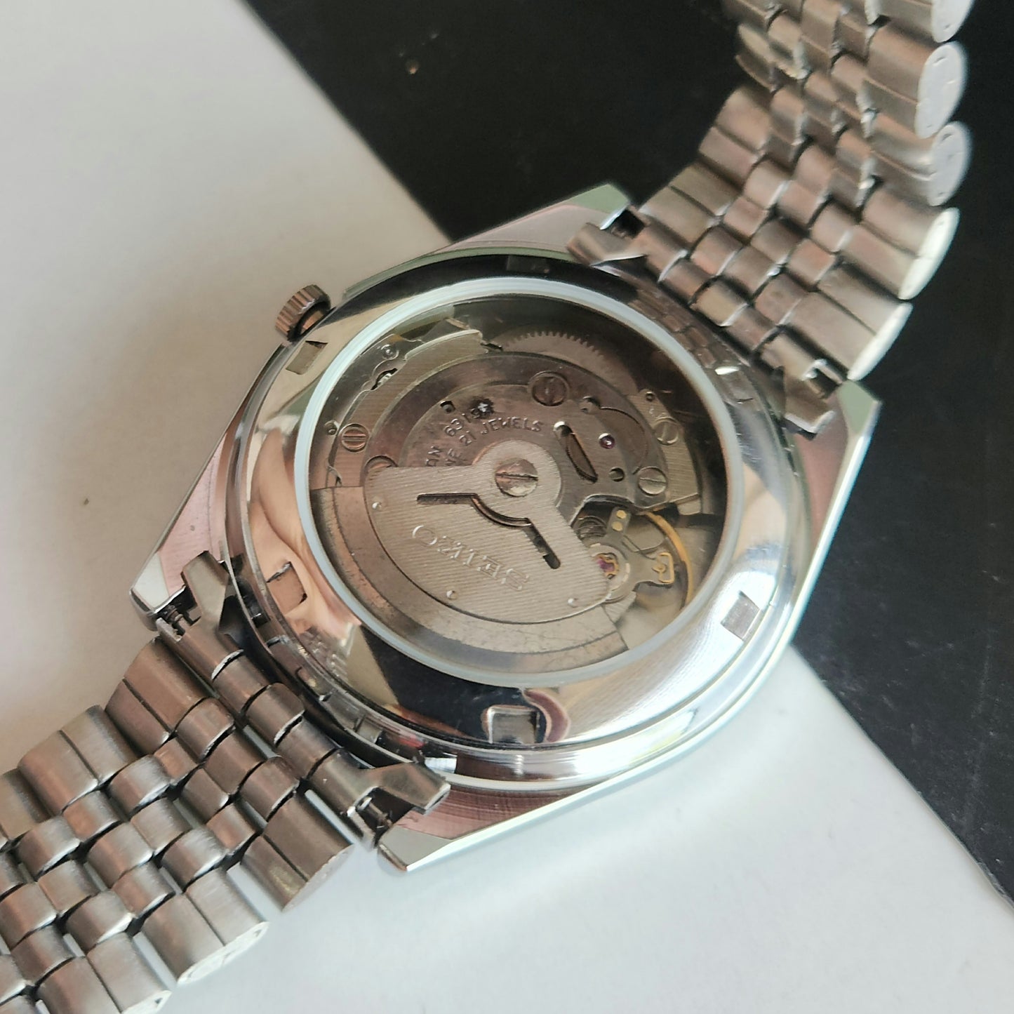 Vintage MOD Seiko 5 Automatic 21 Jewels Cal.6319 White Face Repainted Mickey Mouse Jubilee Bracelet Men's Wrist Watch J54