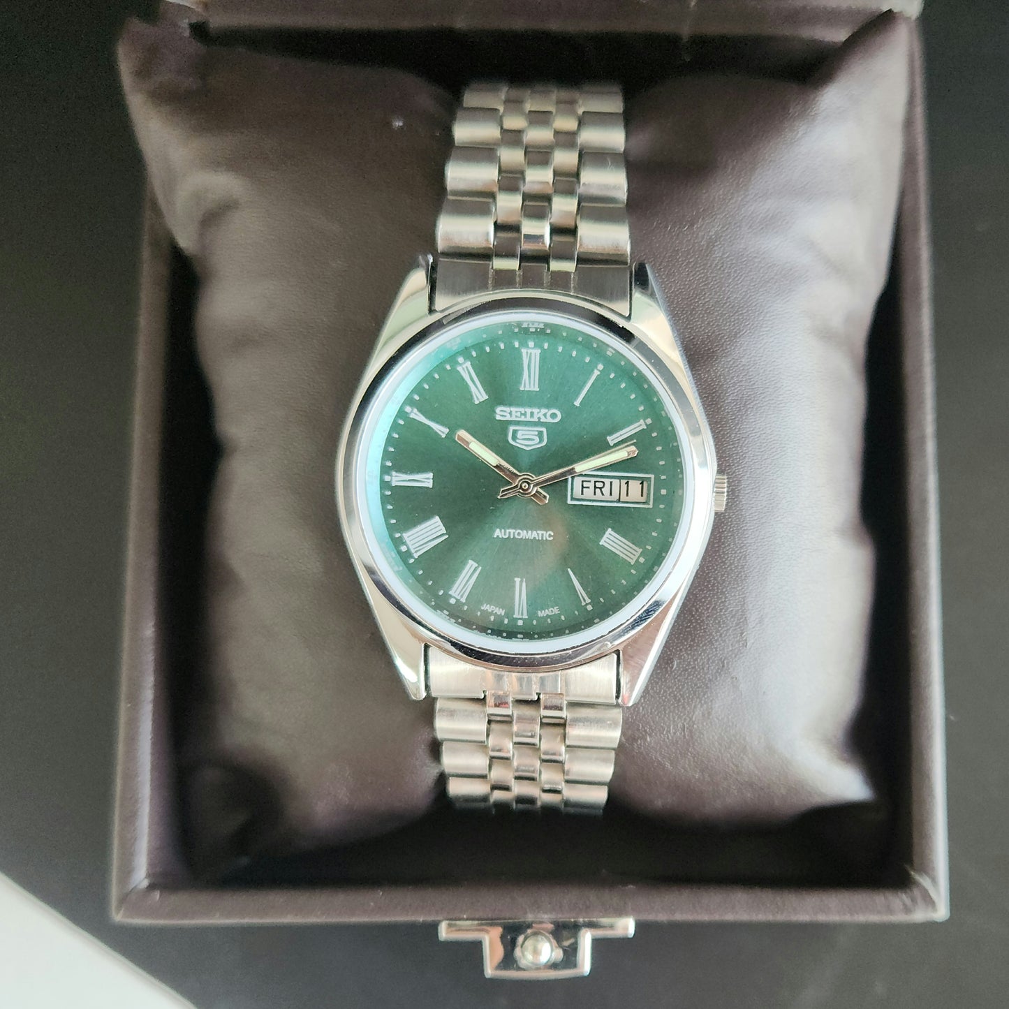 Vintage MOD Seiko 5 Automatic 17 Jewels Cal.6309 Green Face Jubilee Bracelet Men's Wrist Watch J56