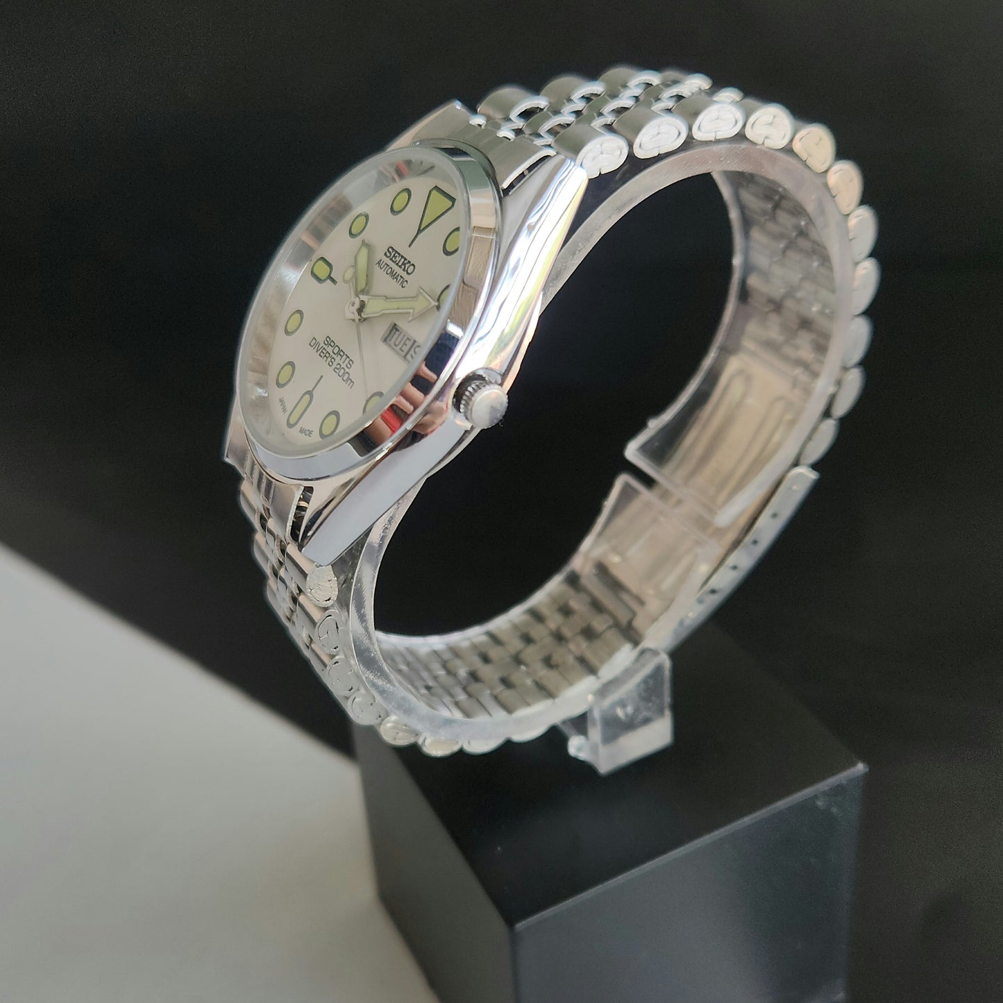 Vintage MOD Seiko 5 Automatic 21 Jewels Cal.6319 White Face Jubilee Bracelet Men's Wrist Watch J60