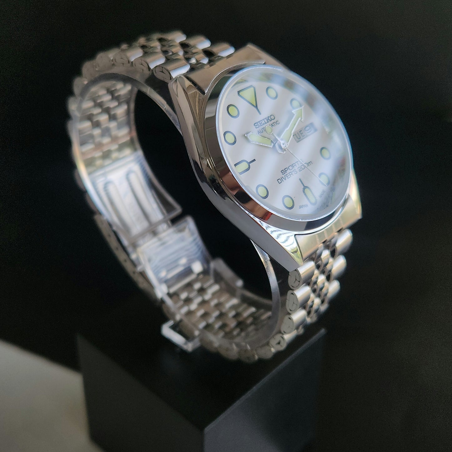 Vintage MOD Seiko 5 Automatic 21 Jewels Cal.6319 White Face Jubilee Bracelet Men's Wrist Watch J60