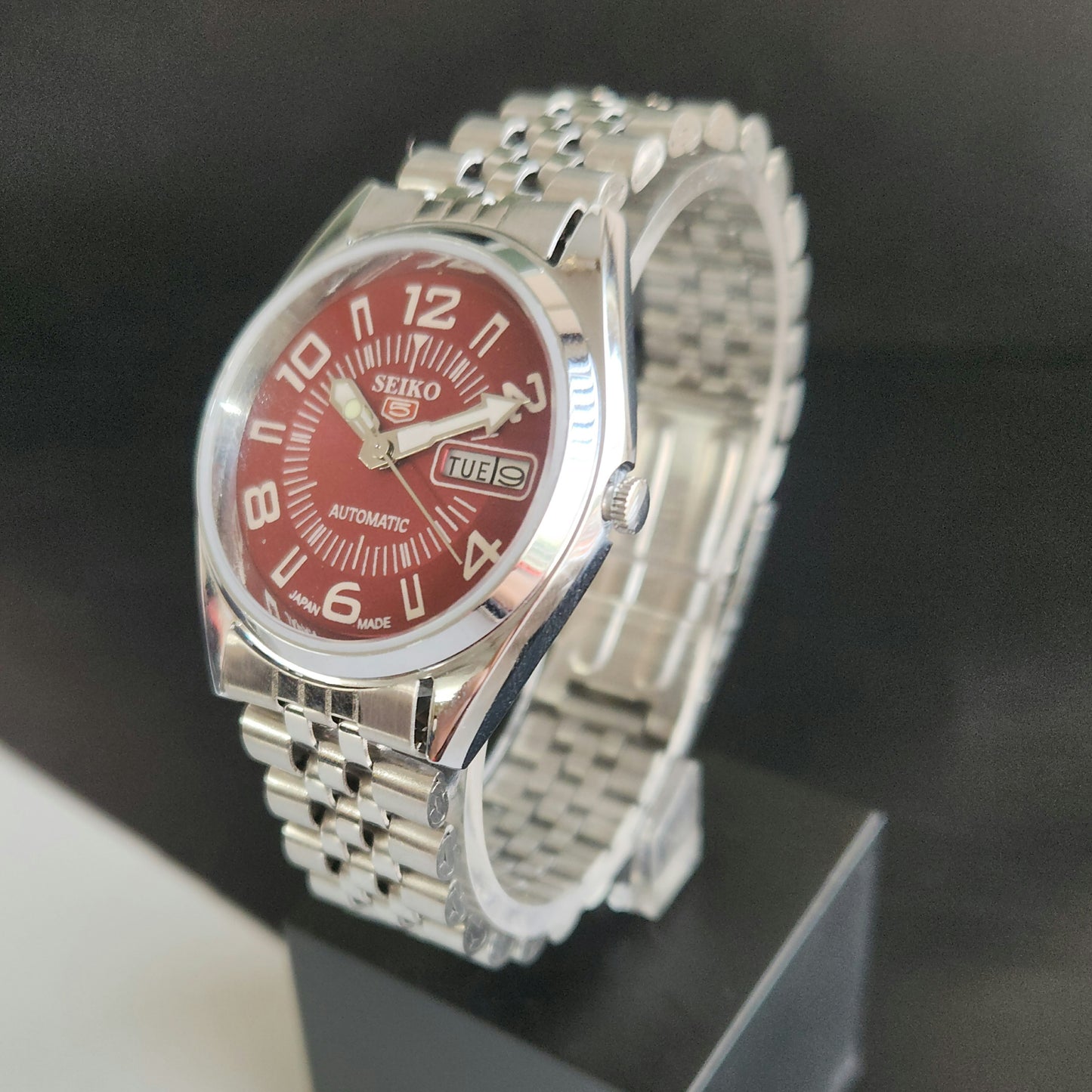 Vintage MOD Seiko 5 Automatic 23 Jewels Cal.6349 Red Face Jubilee Bracelet Men's Wrist Watch J59