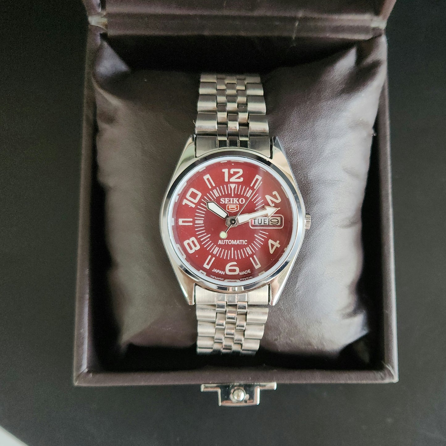 Vintage MOD Seiko 5 Automatic 23 Jewels Cal.6349 Red Face Jubilee Bracelet Men's Wrist Watch J59
