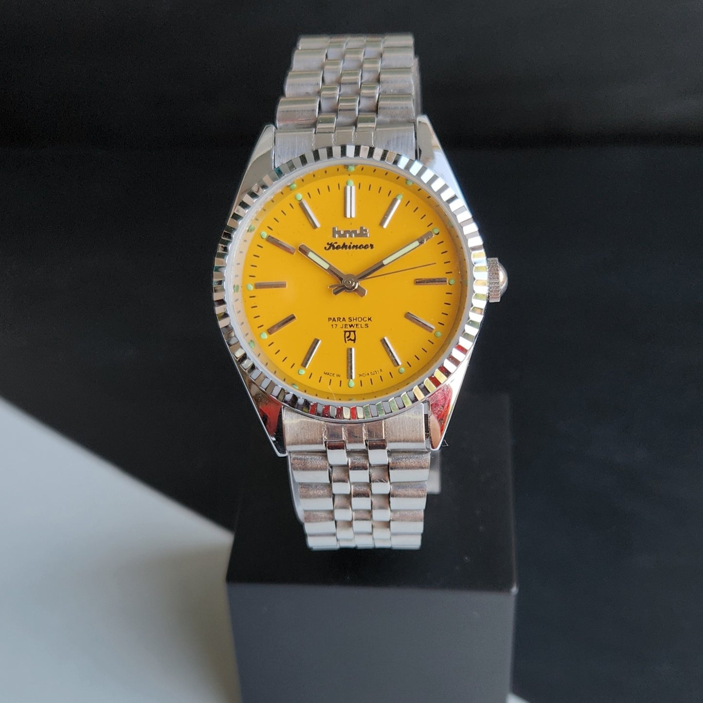Vintage Mod HMT Kohinoor Hand Winding 17 Jewels Yellow Face Fluted Bezel Black Croco Leather Strap Men's Wrist Watch J47