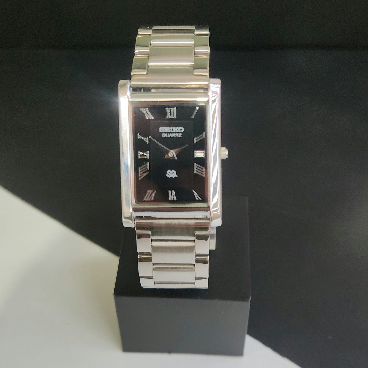 MOD Seiko Slim Rectangular Quartz Black Face Bracelet Men's Wrist Watch J93