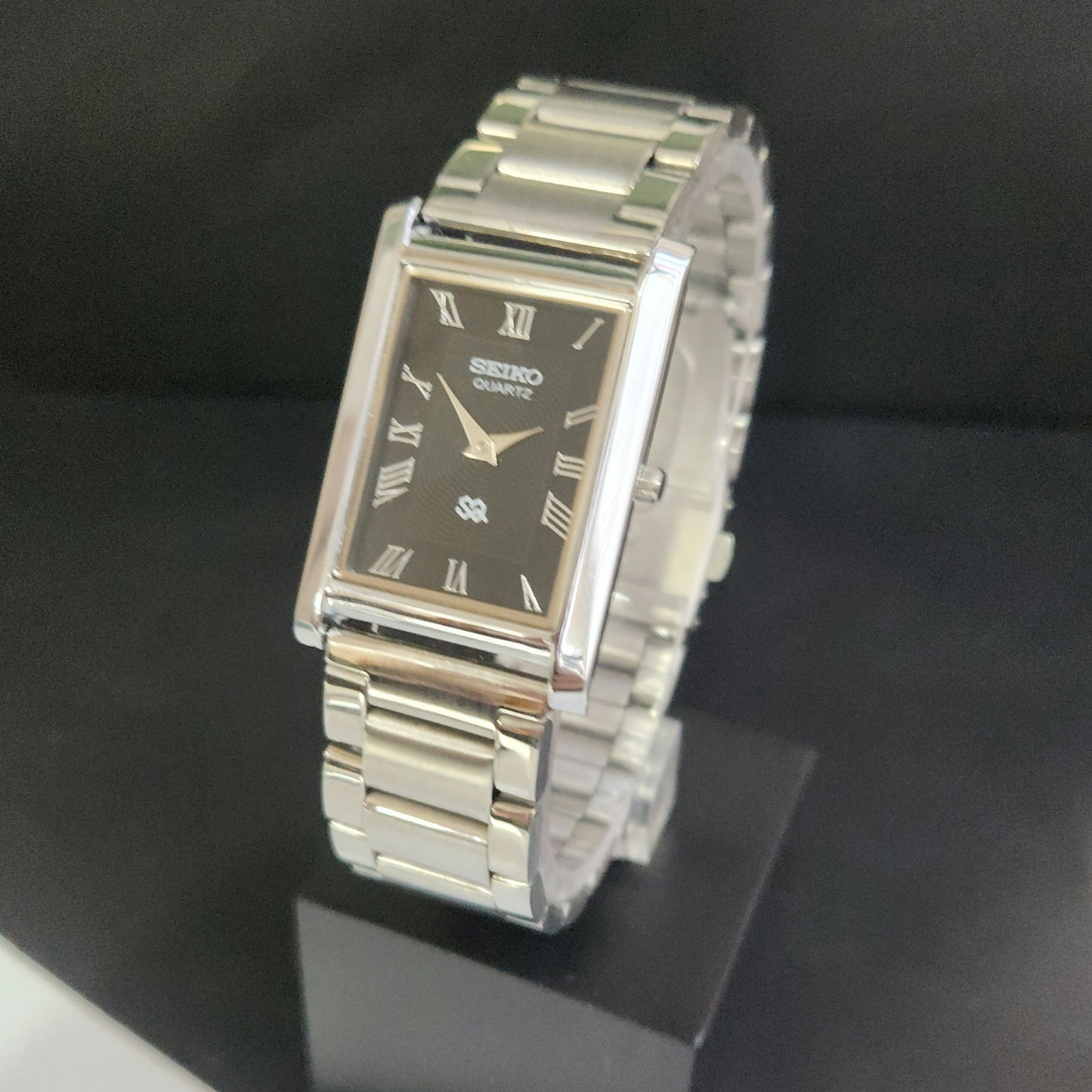 MOD Seiko Slim Rectangular Quartz Black Face Bracelet Men's Wrist Watch J93