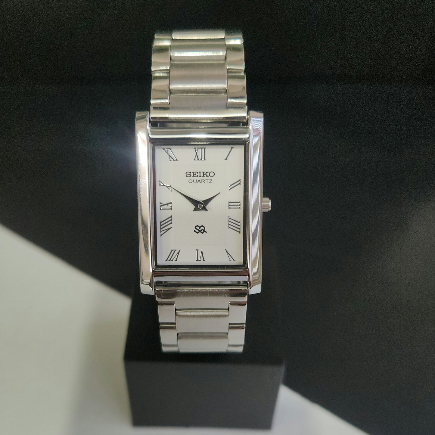 MOD Seiko Slim Rectangular Quartz White Face Bracelet Men's Wrist Watch J95