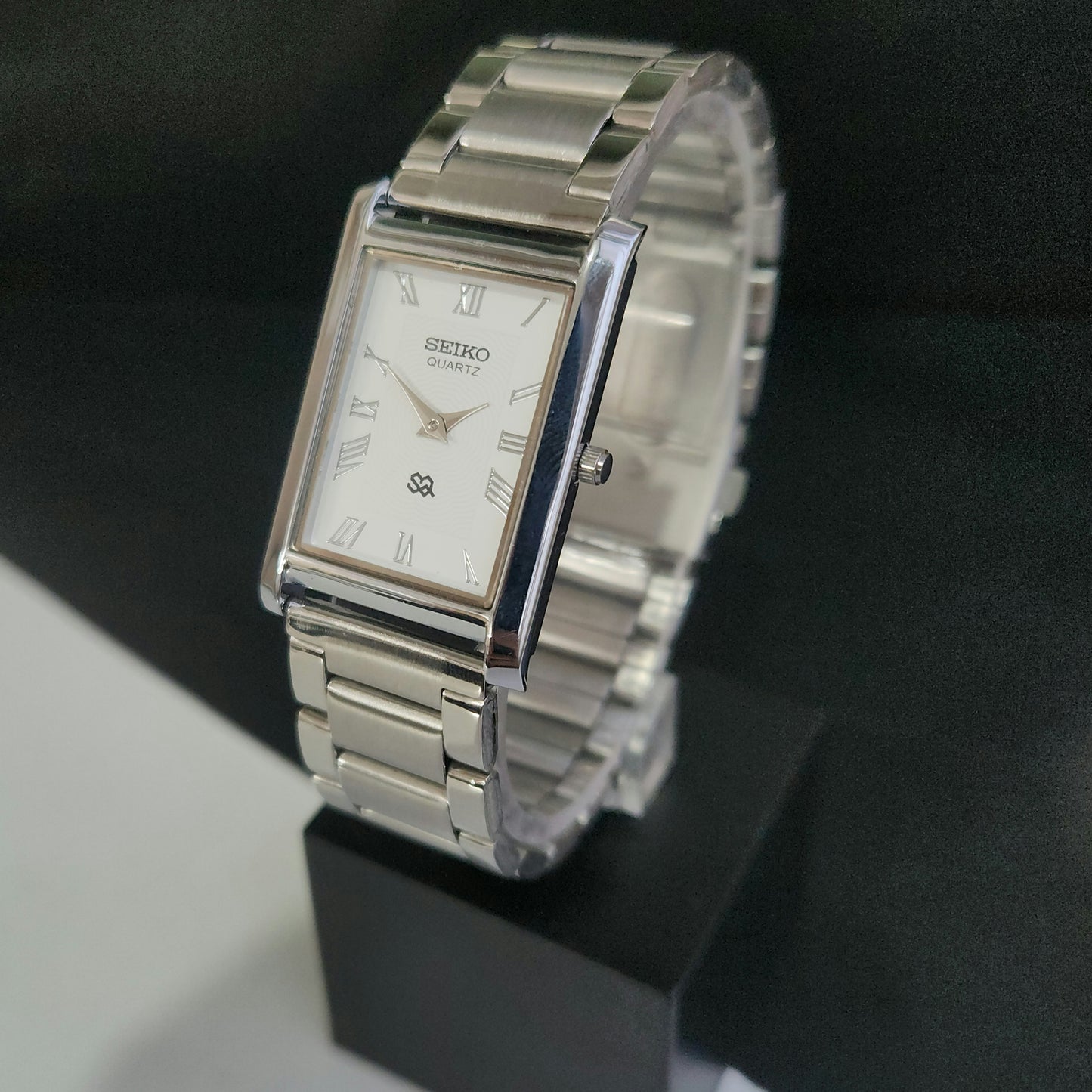 MOD Seiko Slim Rectangular Quartz White Face Bracelet Men's Wrist Watch J95
