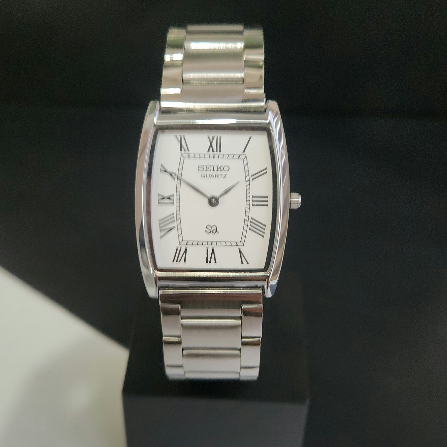 MOD Seiko Slim Barrel Quartz White Face Bracelet Men's Wrist Watch J96