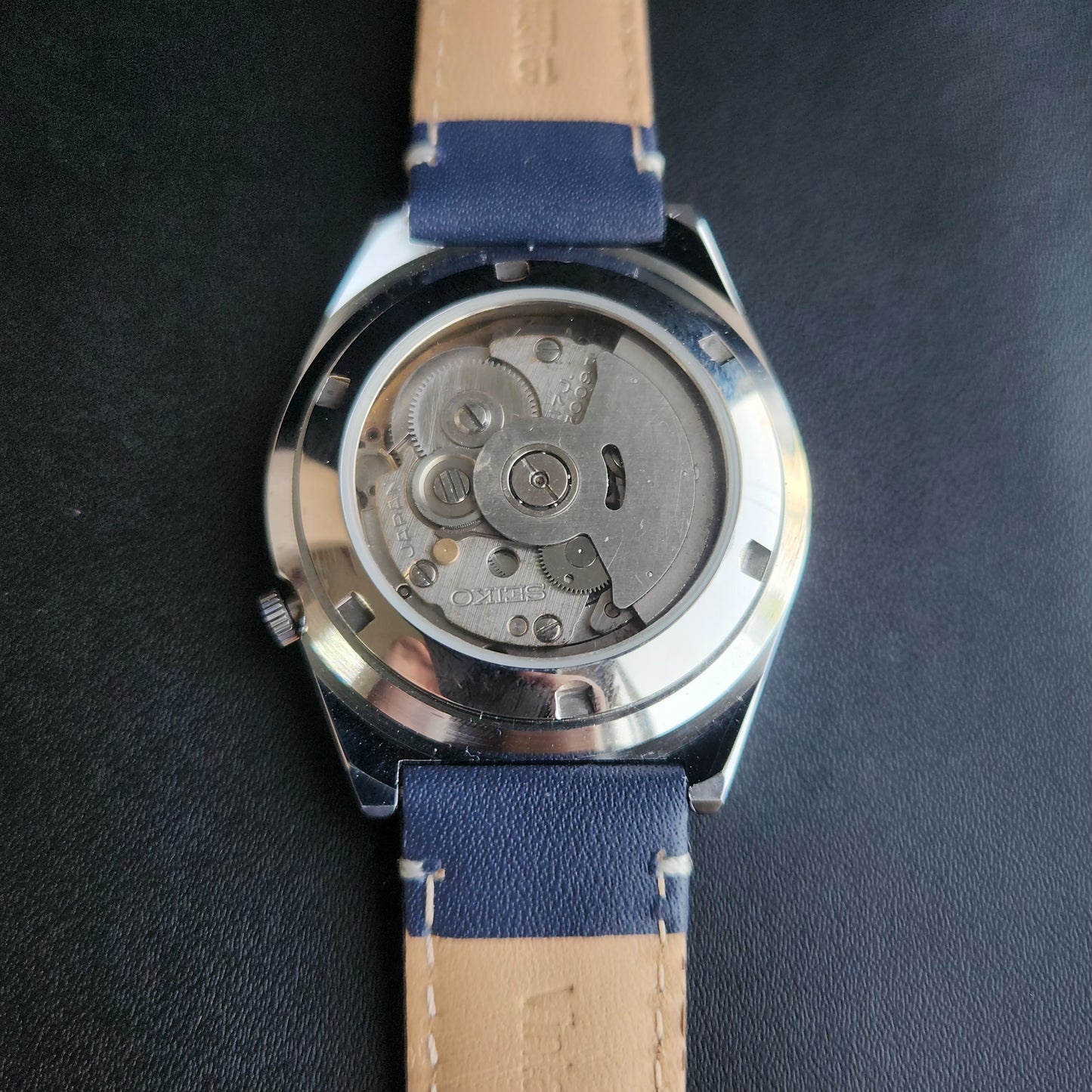 Vintage Mod Arabic Seiko 5 Automatic 17 Jewels Cal. 7009 Blue Face Blue Leather Band Day-Date Men's Wrist Watch S72
