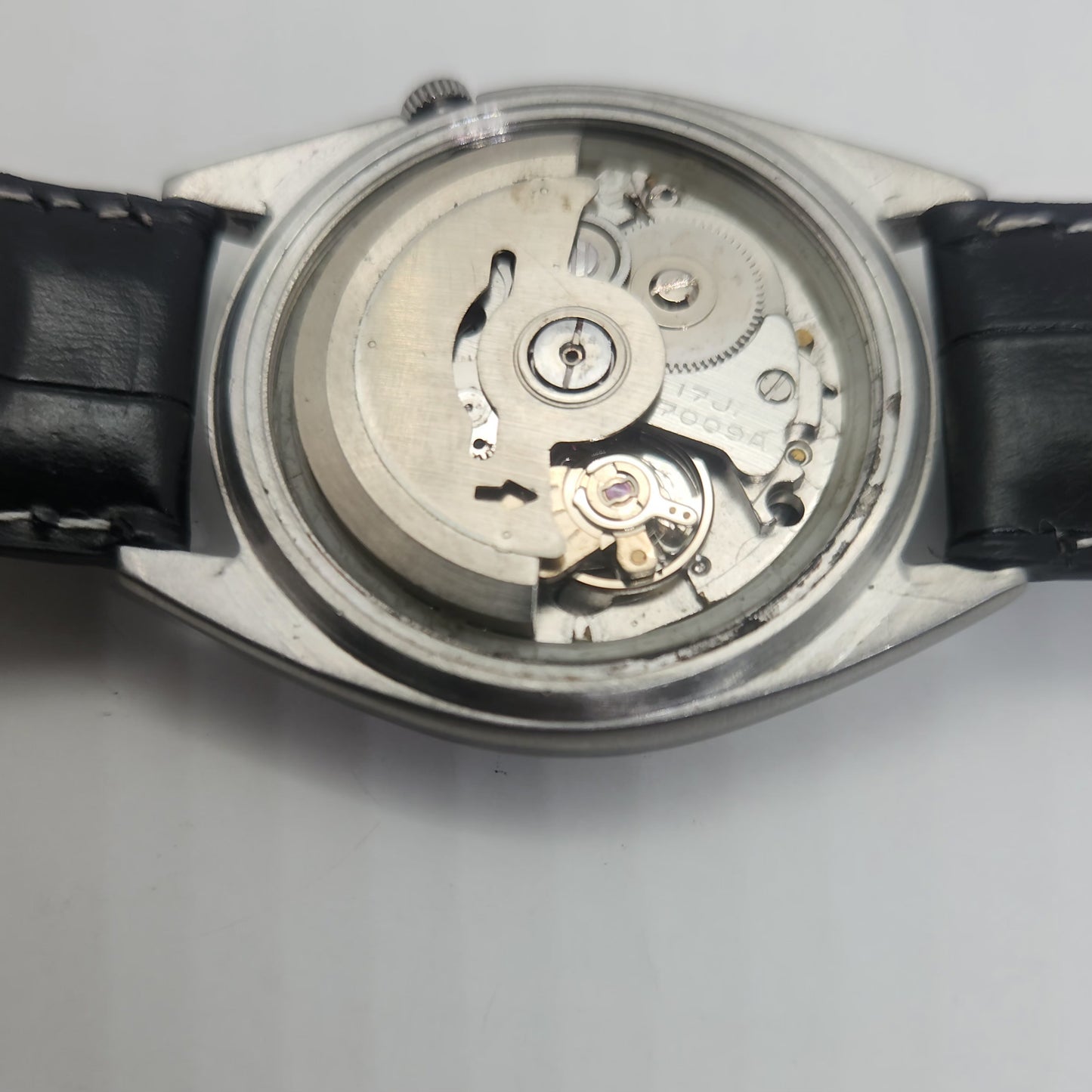 Vintage 1980 Original Seiko 5 Automatic 7009-3121 Gold face 17 Jewels Day-Date Japanese Men's Wrist Watch OG53