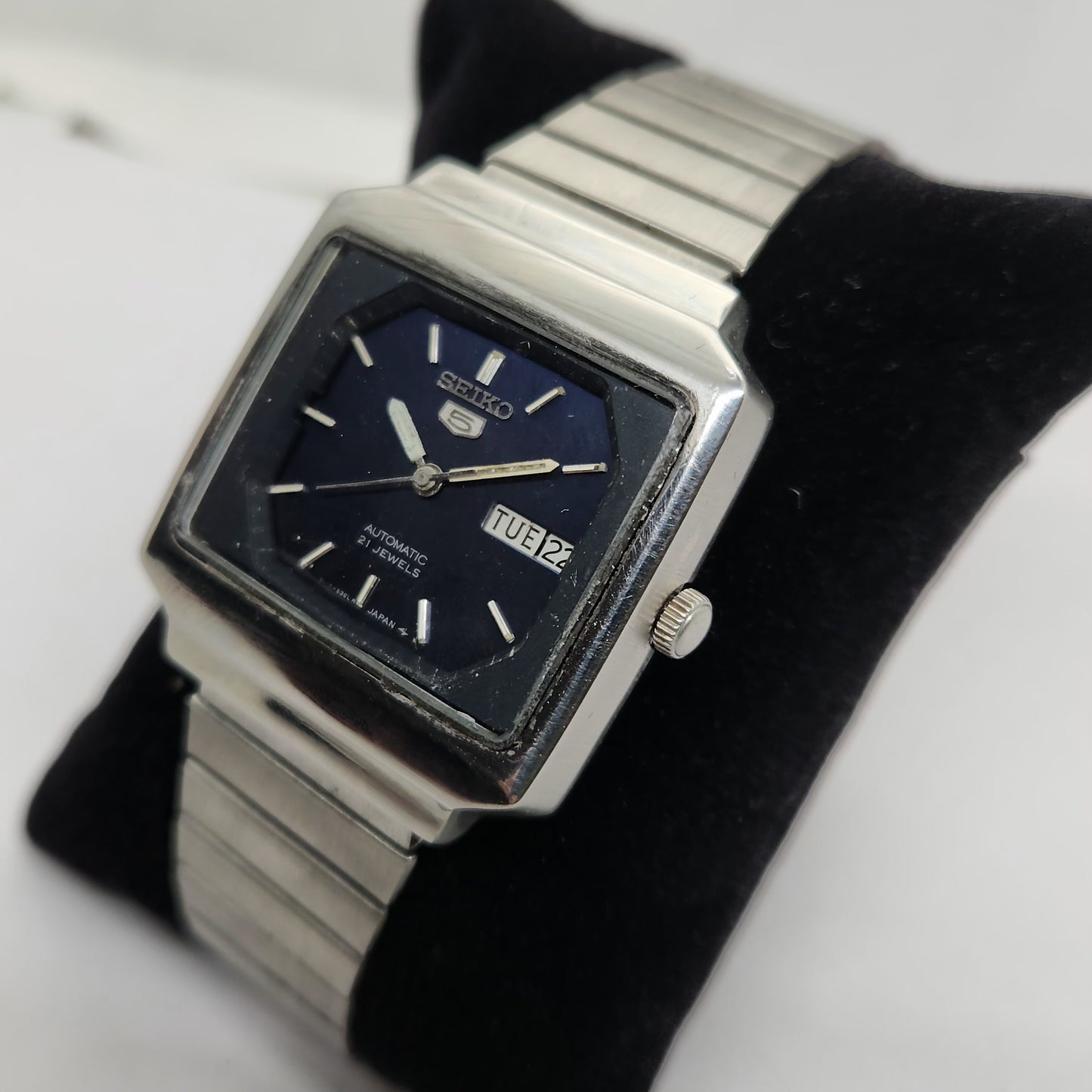 Vintage 1980 Original Seiko 5 Automatic 6319-602A Blue face 21 Jewels Day-Date Japanese Men's Wrist Watch OG127