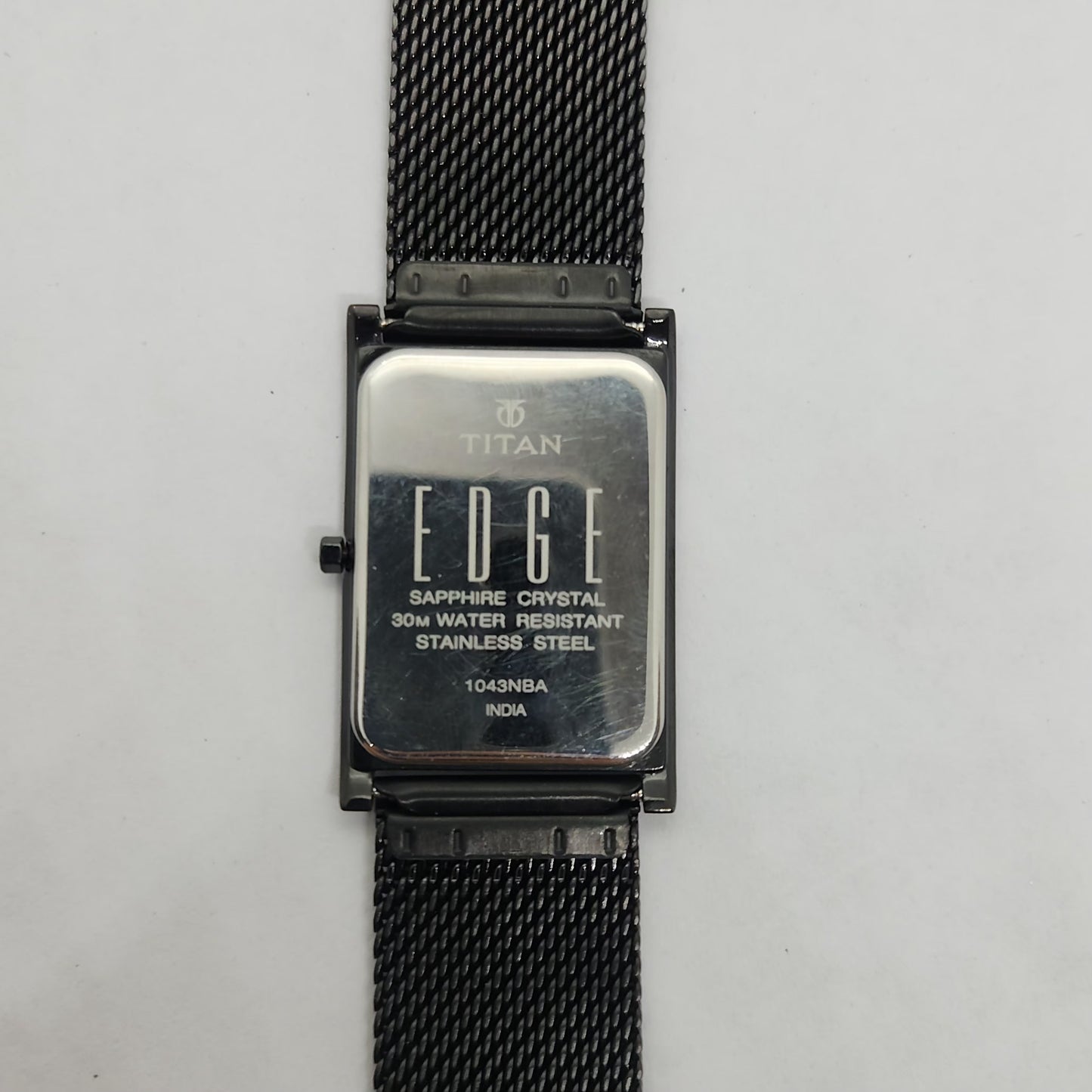 Original TITAN EDGE 1043NBA White Face 28MM Case Men's Wrist Watch OG156