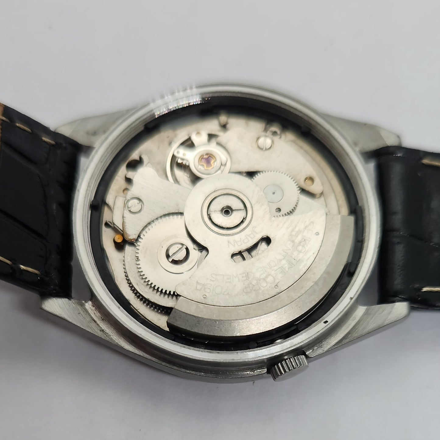 Vintage 1980 Original Seiko 5 Automatic 7019-6081 Grey face 21 Jewels Day-Date Japanese Men's Wrist Watch OG204