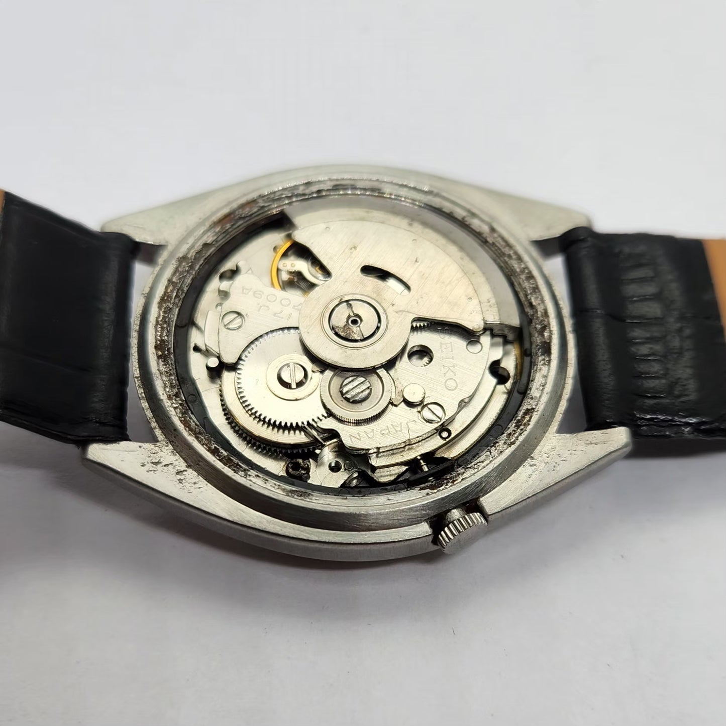 Vintage 1977 Original Seiko 5 Automatic 7009-3040 Black face 17 Jewels Day-Date Japanese Men's Wrist Watch OG234