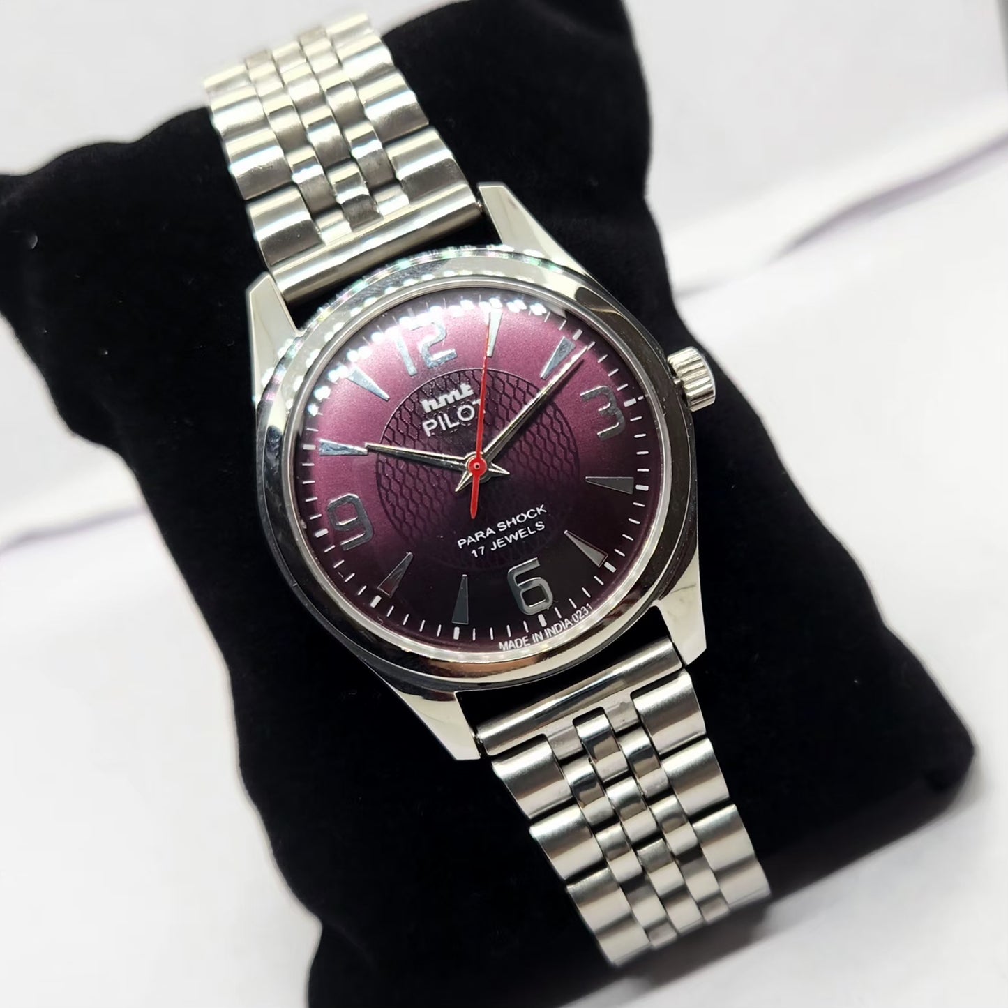 Vintage MOD HMT Pilot Hand Winding 17 Jewels Purple Face Jubilee Bracelet Men's Wrist Watch G04