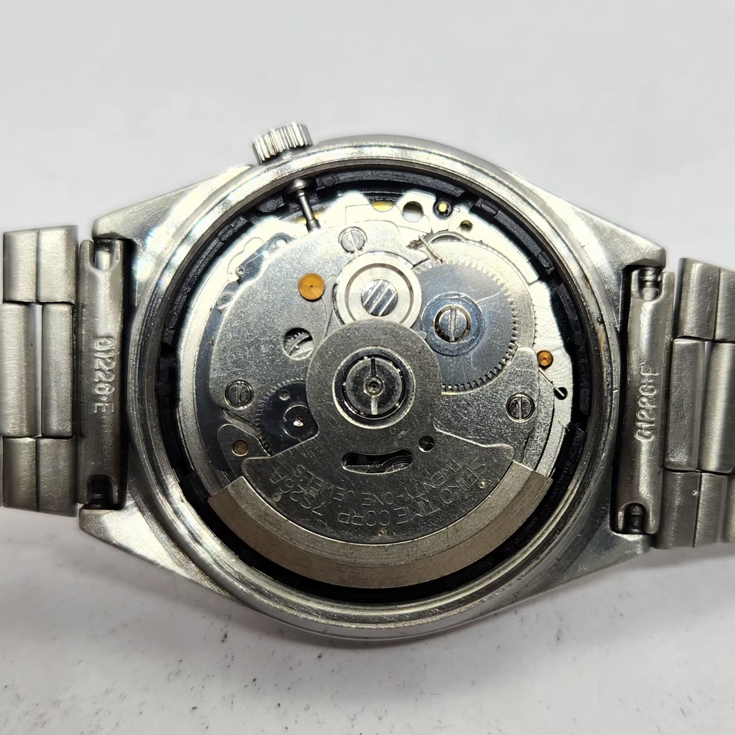 Vintage 1998 Original Seiko 5 Automatic 7S26-6000 Gold Face 21 Jewels Day-Date Japanese Men's Wrist Watch OG327