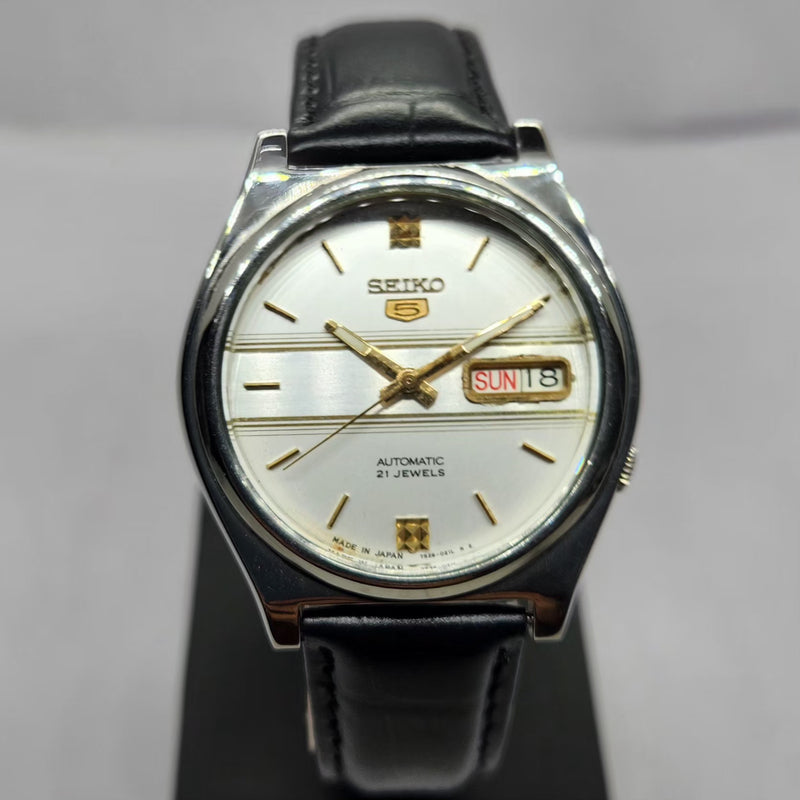 Vintage 1997 Original Seiko 5 Automatic 7S26-3170 Silver Face 21 Jewels Day-Date Japanese Men's Wrist Watch OG357