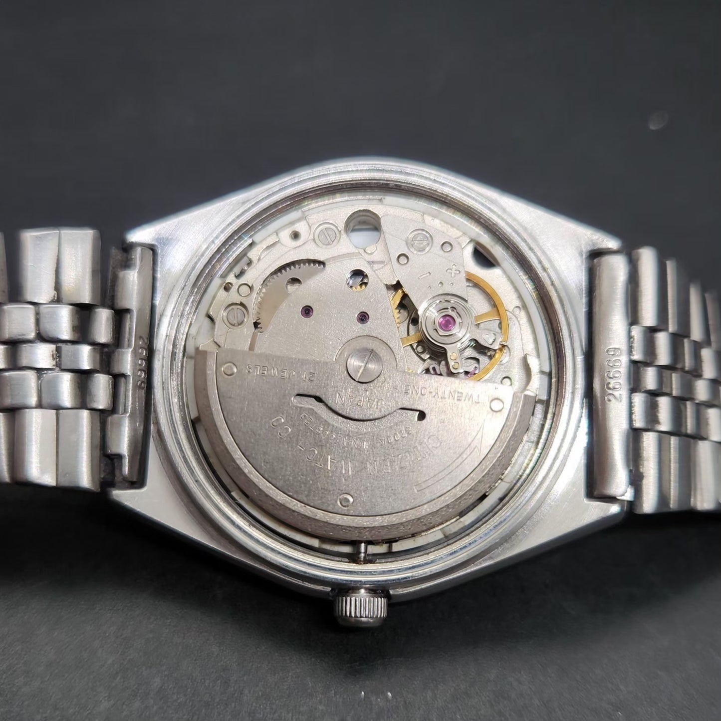 Vintage 1976 Original Citizen Automatic 8200 Black Face 34MM case Day-Date Japanese Men's Wrist Watch CT127