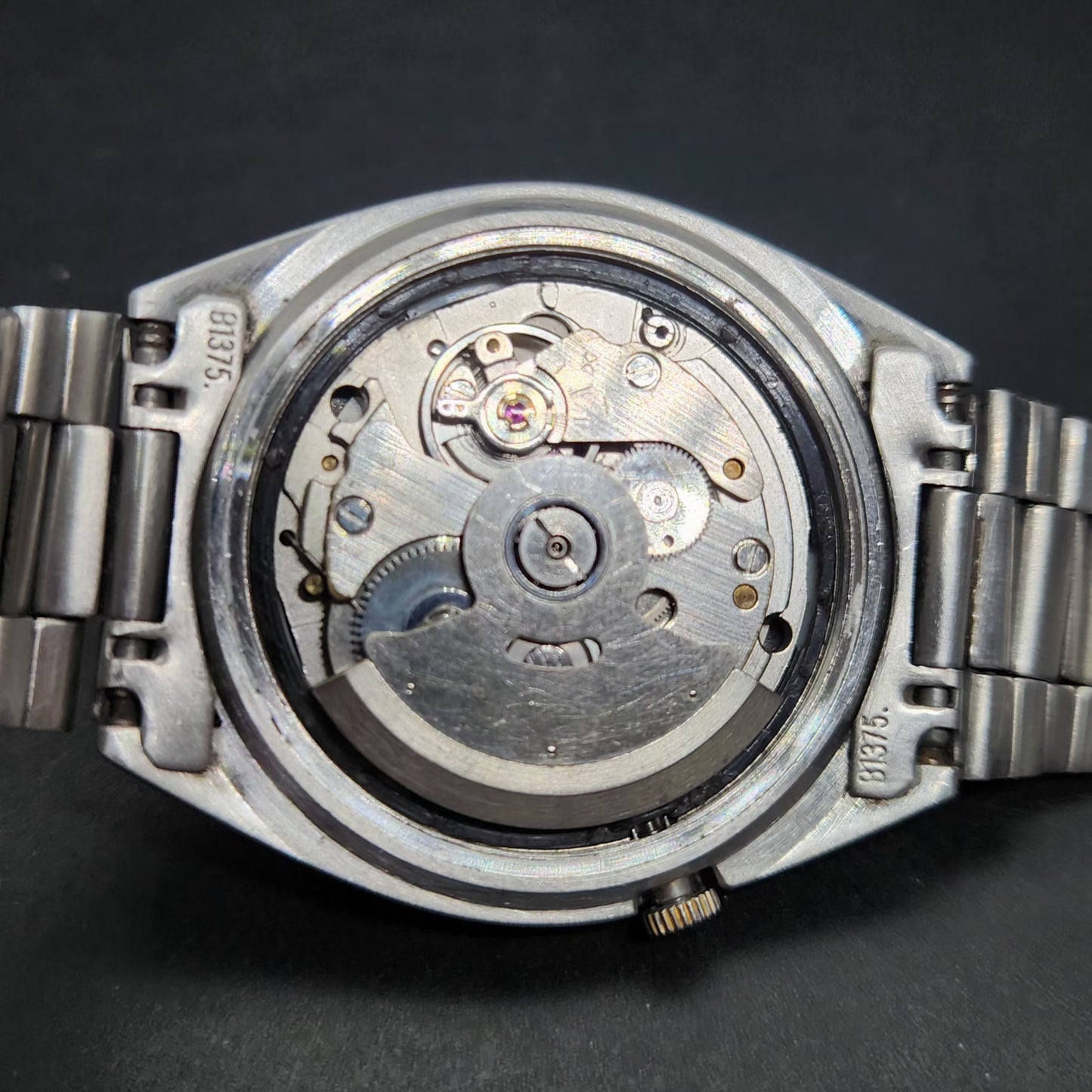 Vintage 1985 Original Seiko 5 Automatic 7009-3040 Black Face 17 Jewels Day-Date Japanese Men's Wrist Watch VS05