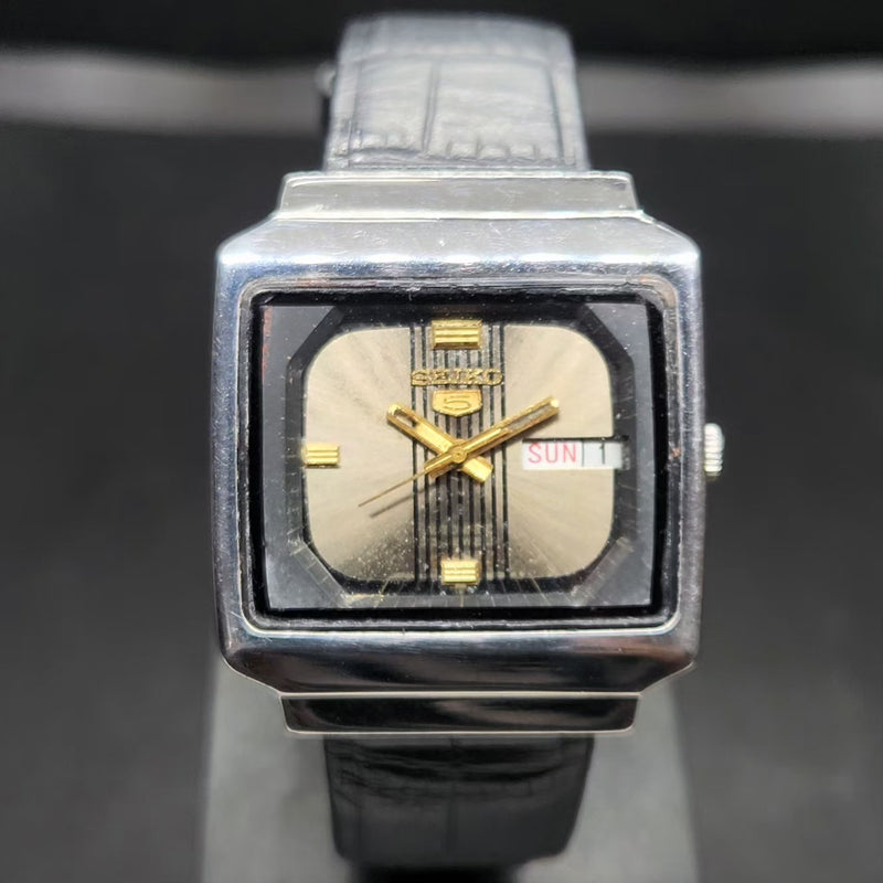 Vintage 1980Original Seiko 5 Automatic 6309 Silver Face 17 Jewels Day-Date Japanese Men's Wrist Watch VS56