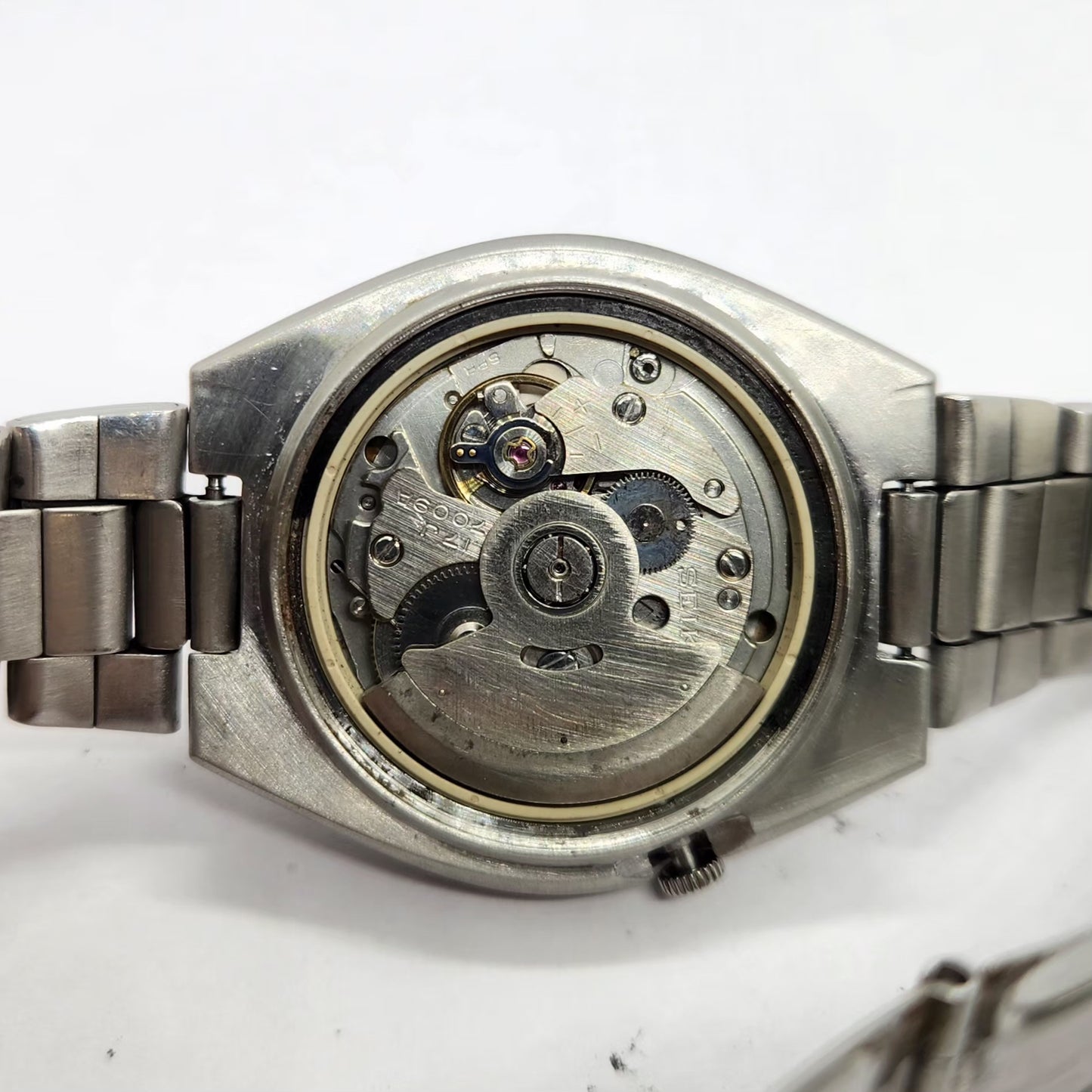 Vintage 1978 Original Seiko 5 Automatic 7009-8280 Silver Face 17 Jewels Day-Date Japanese Men's Wrist Watch SA55