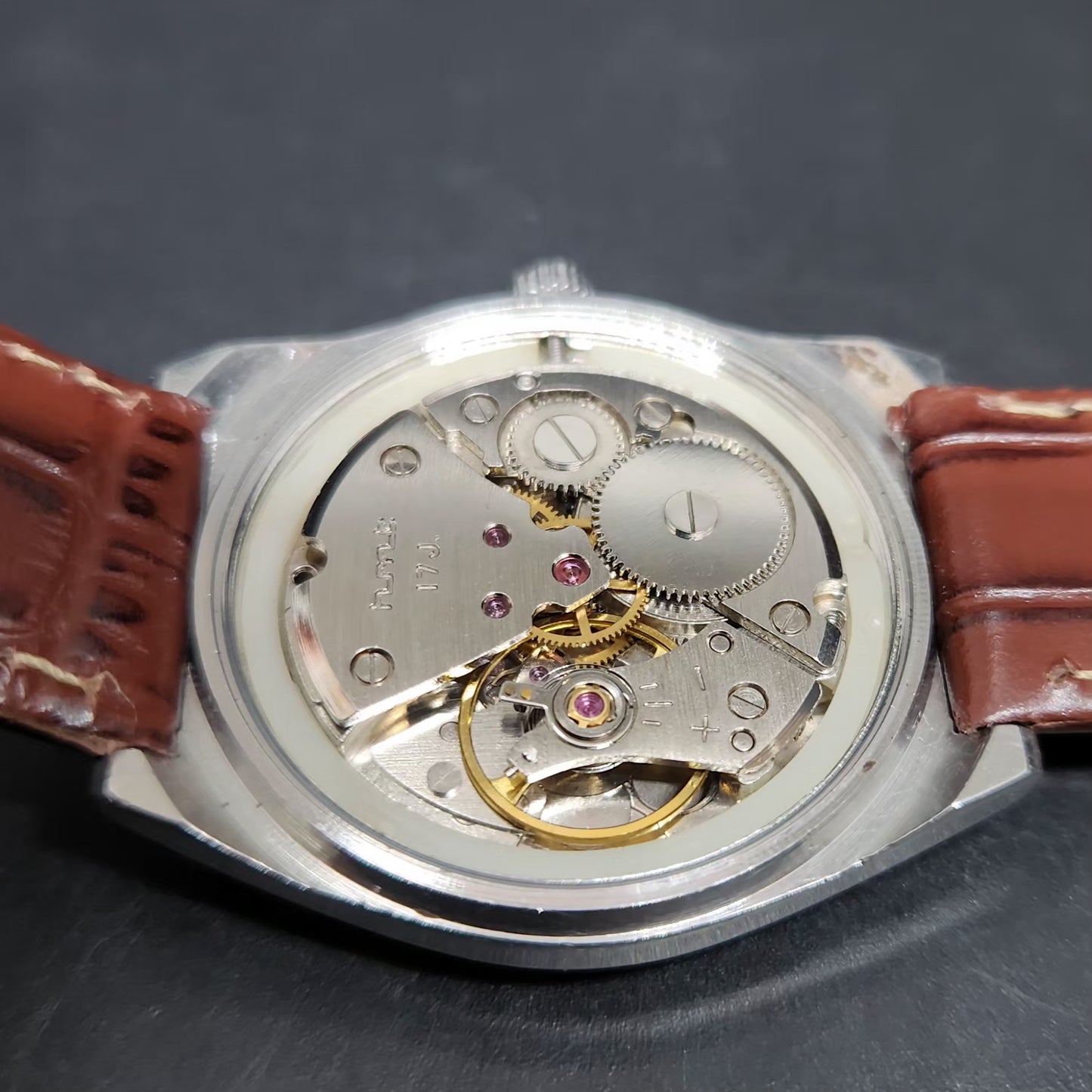 Vintage Original HMT Chirag Hand Winding 17 Jewels Brown Face Men's Wrist Watch HM99