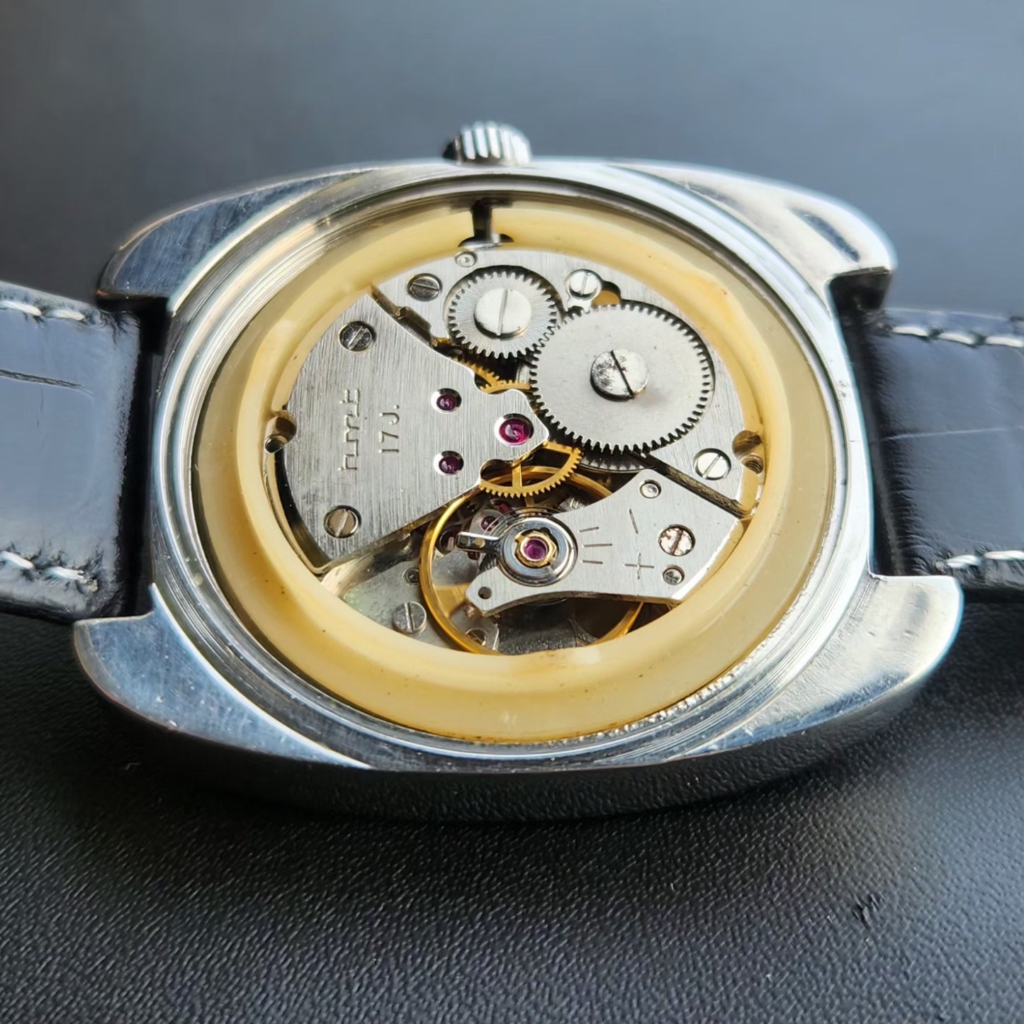 Vintage Original HMT Chanakya Hand Winding 17 Jewels Gold Face Men's Wrist Watch HM153